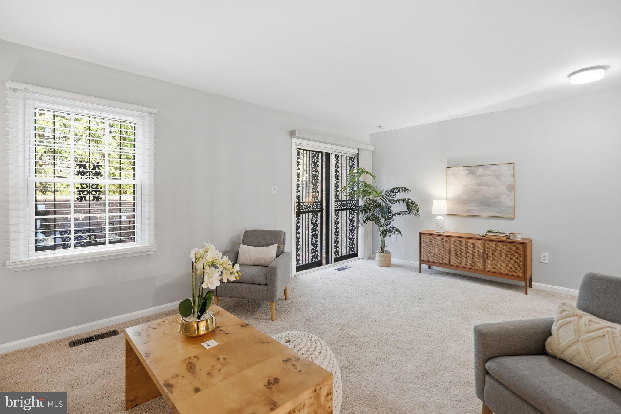 PINECREST HEIGHTS - Residential