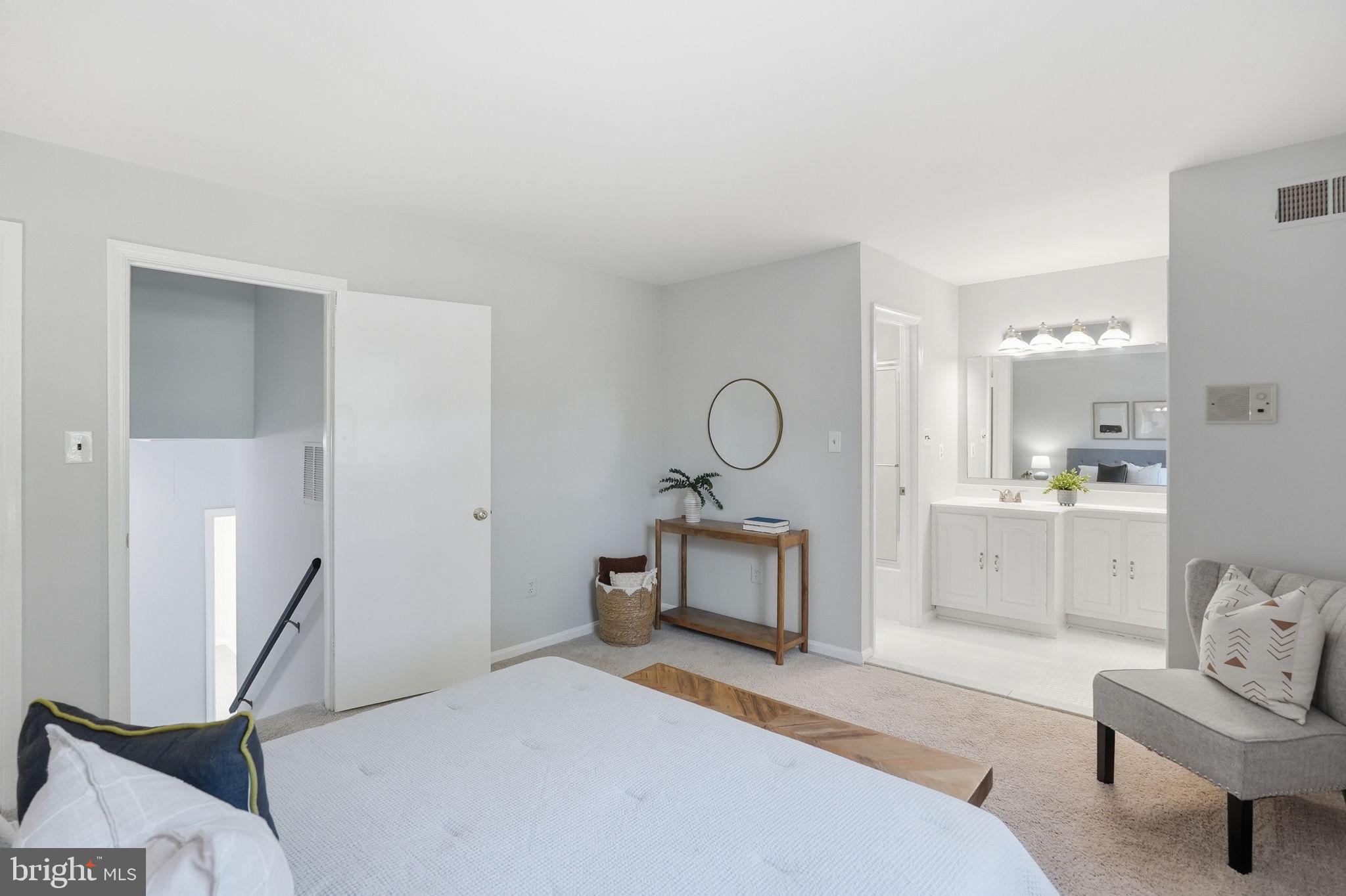 PINECREST HEIGHTS - Residential