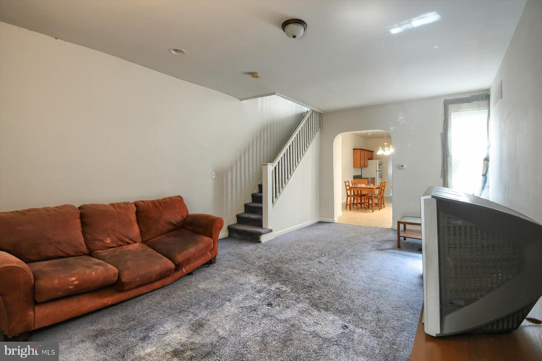 PHILADELPHIA (WEST) - Residential