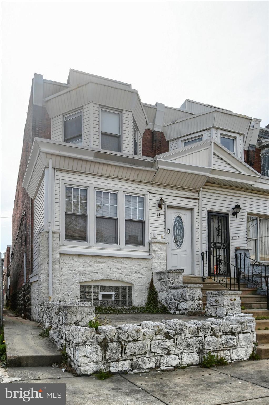 PHILADELPHIA (WEST) - Residential