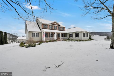 4 JACKSON ROAD POTTSVILLE PA 17901