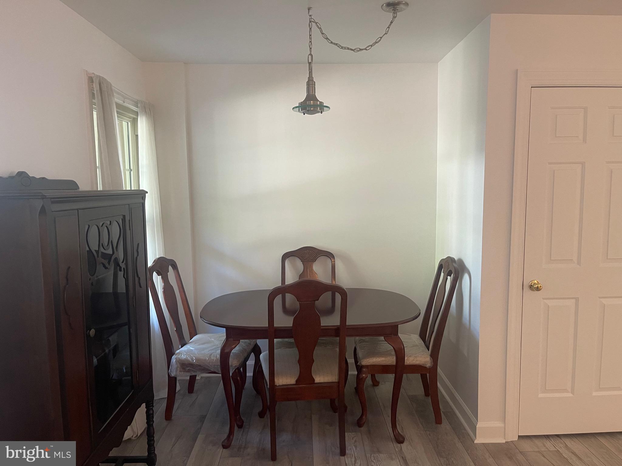 KINGSTOWNE - Residential Lease