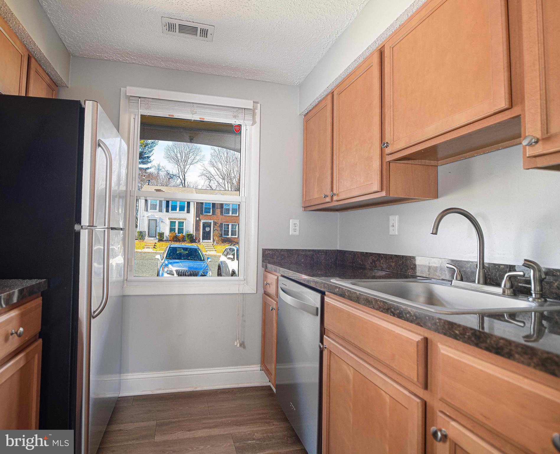 LAUREL VALLEY - Residential