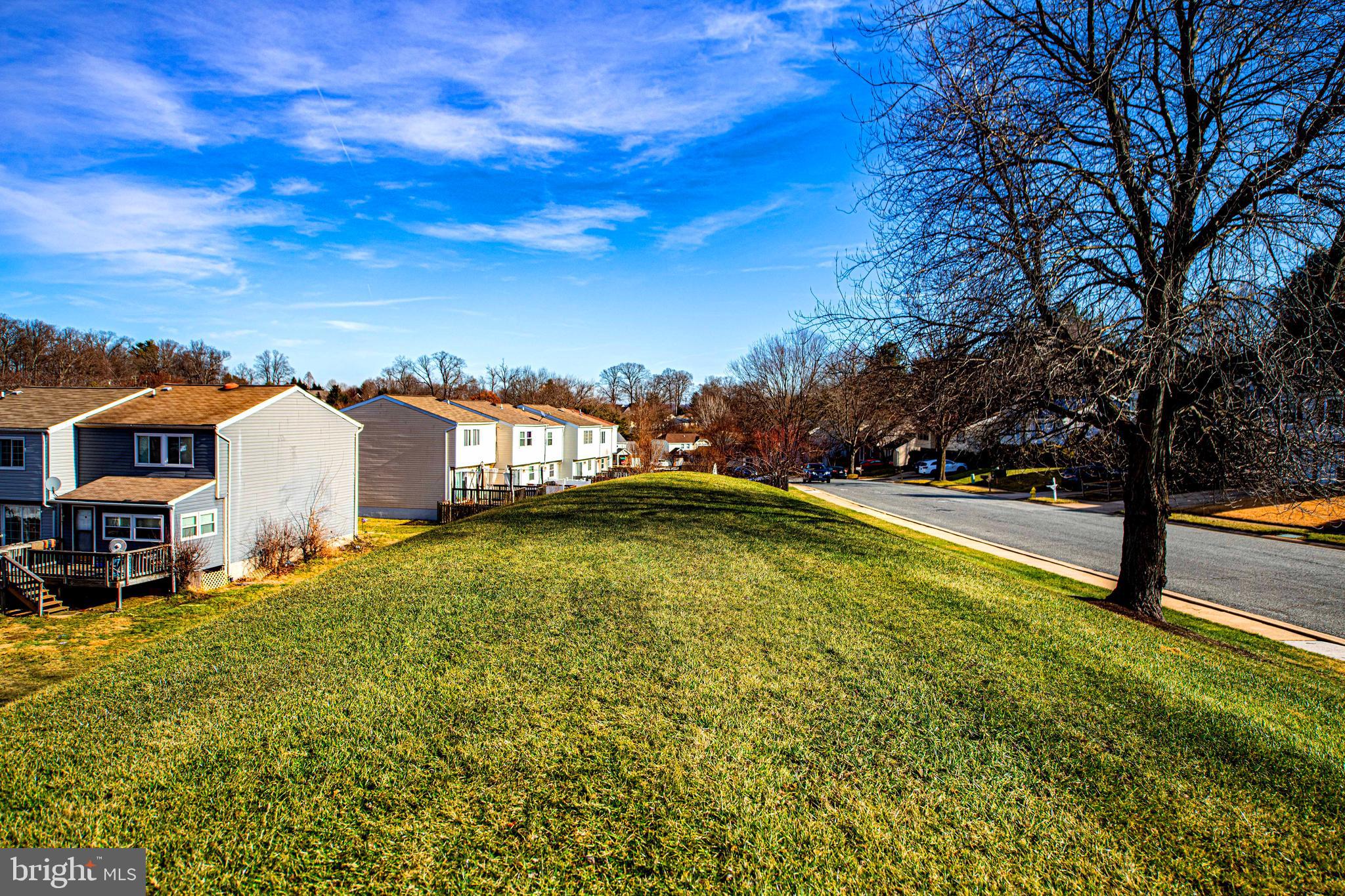 LAUREL VALLEY - Residential