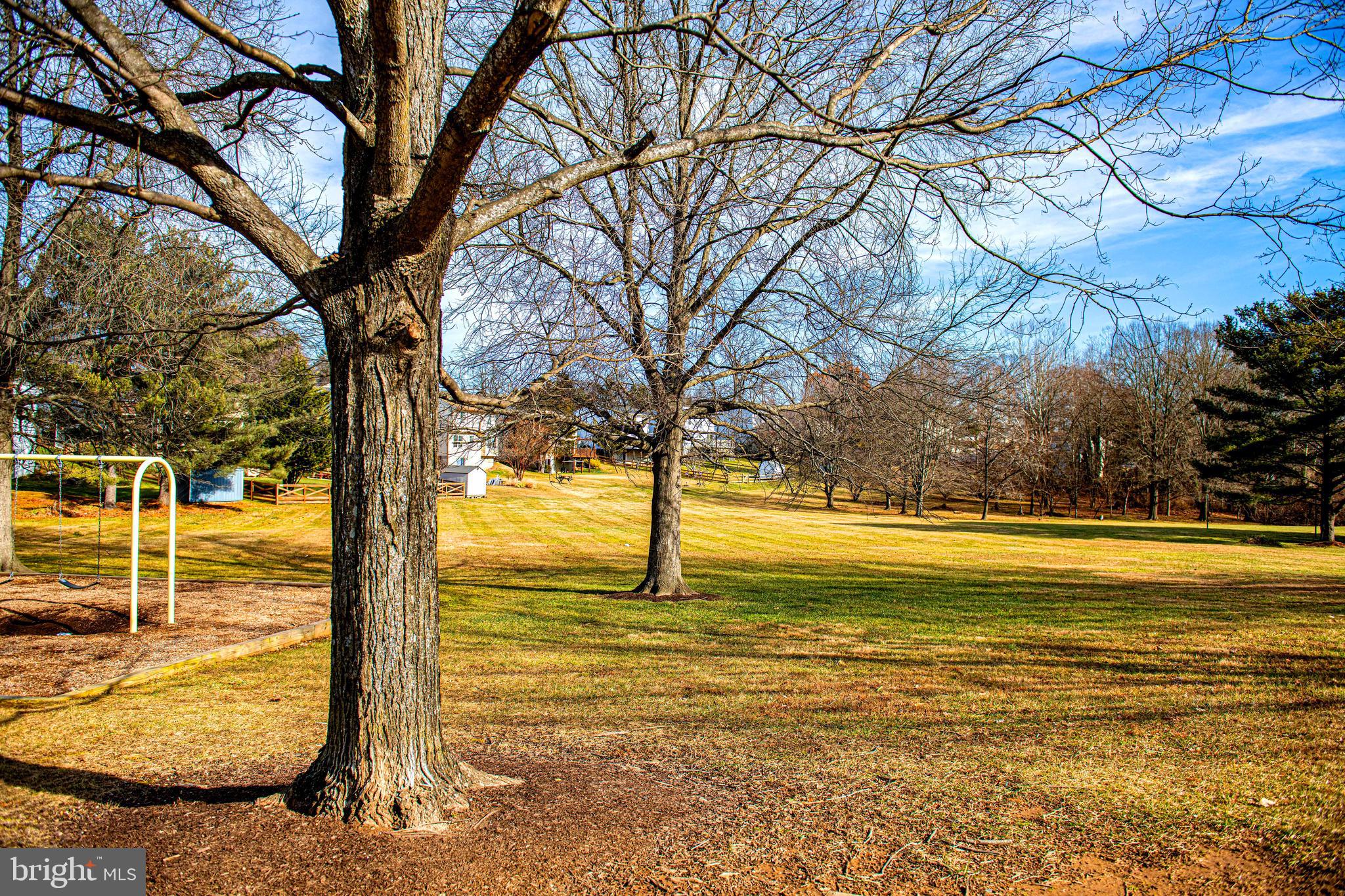 LAUREL VALLEY - Residential