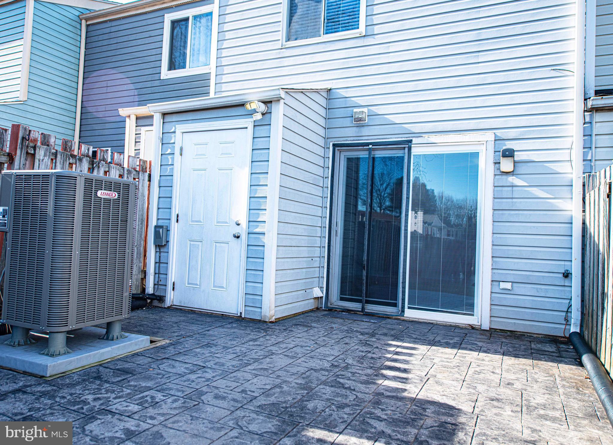 LAUREL VALLEY - Residential