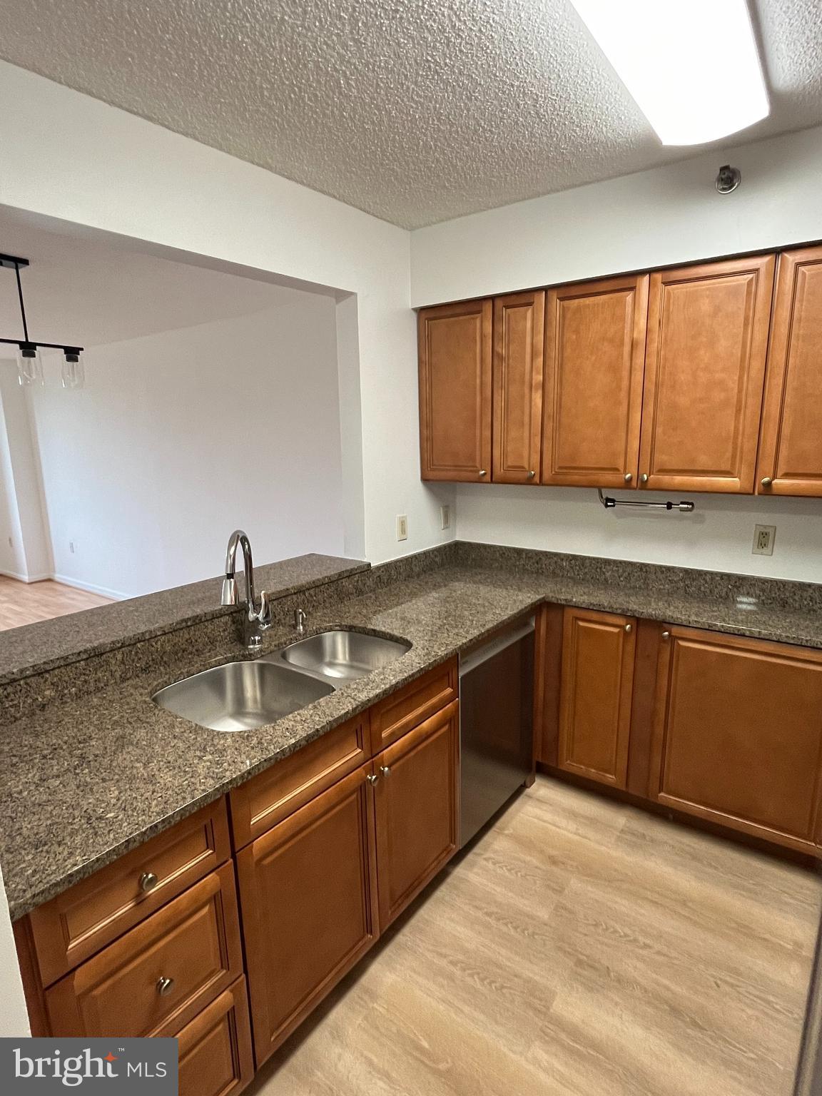 GROSVENOR PARK - Residential Lease