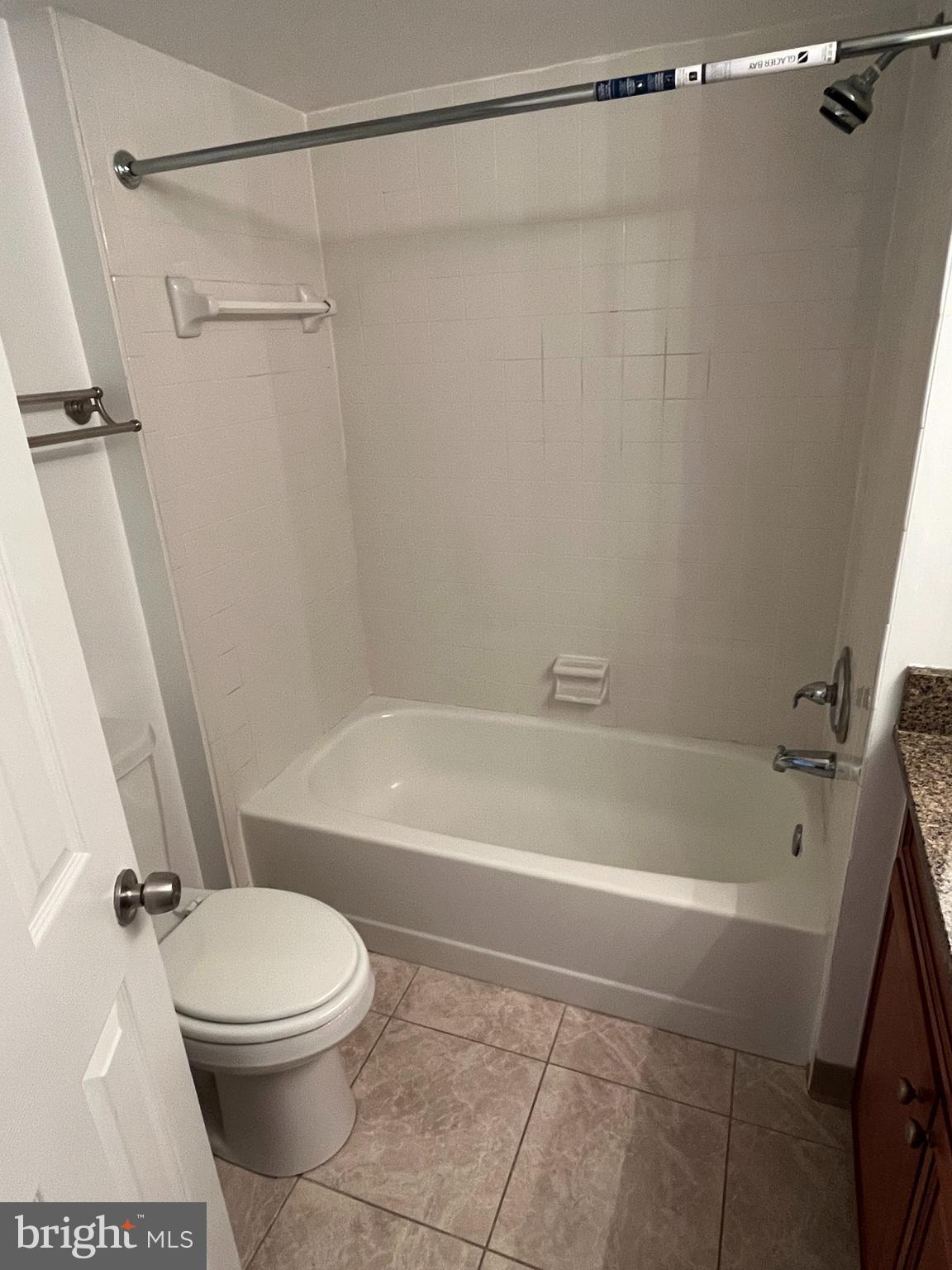 GROSVENOR PARK - Residential Lease