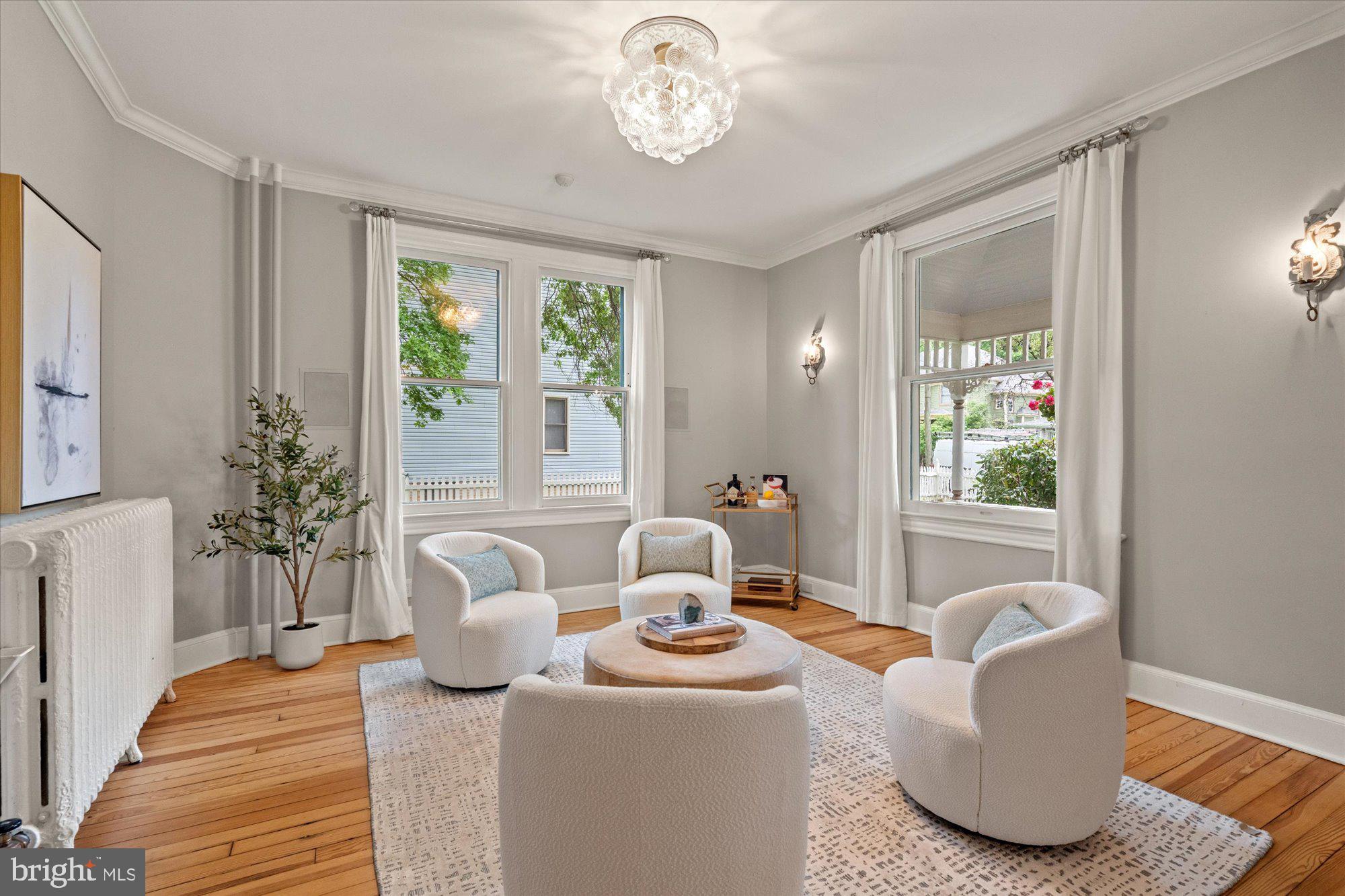 BERKSHIRE OAKWOOD - Residential