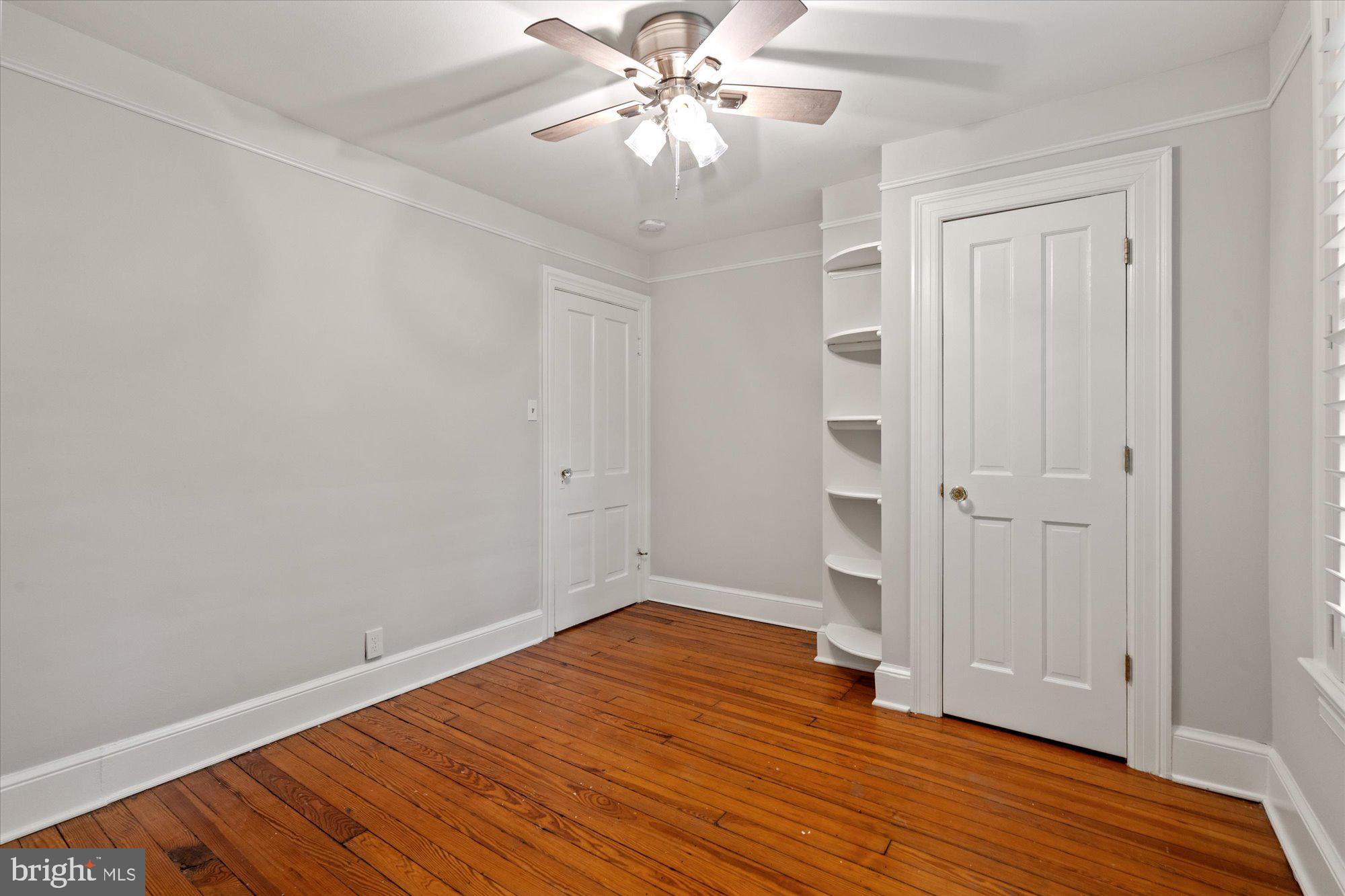 BERKSHIRE OAKWOOD - Residential