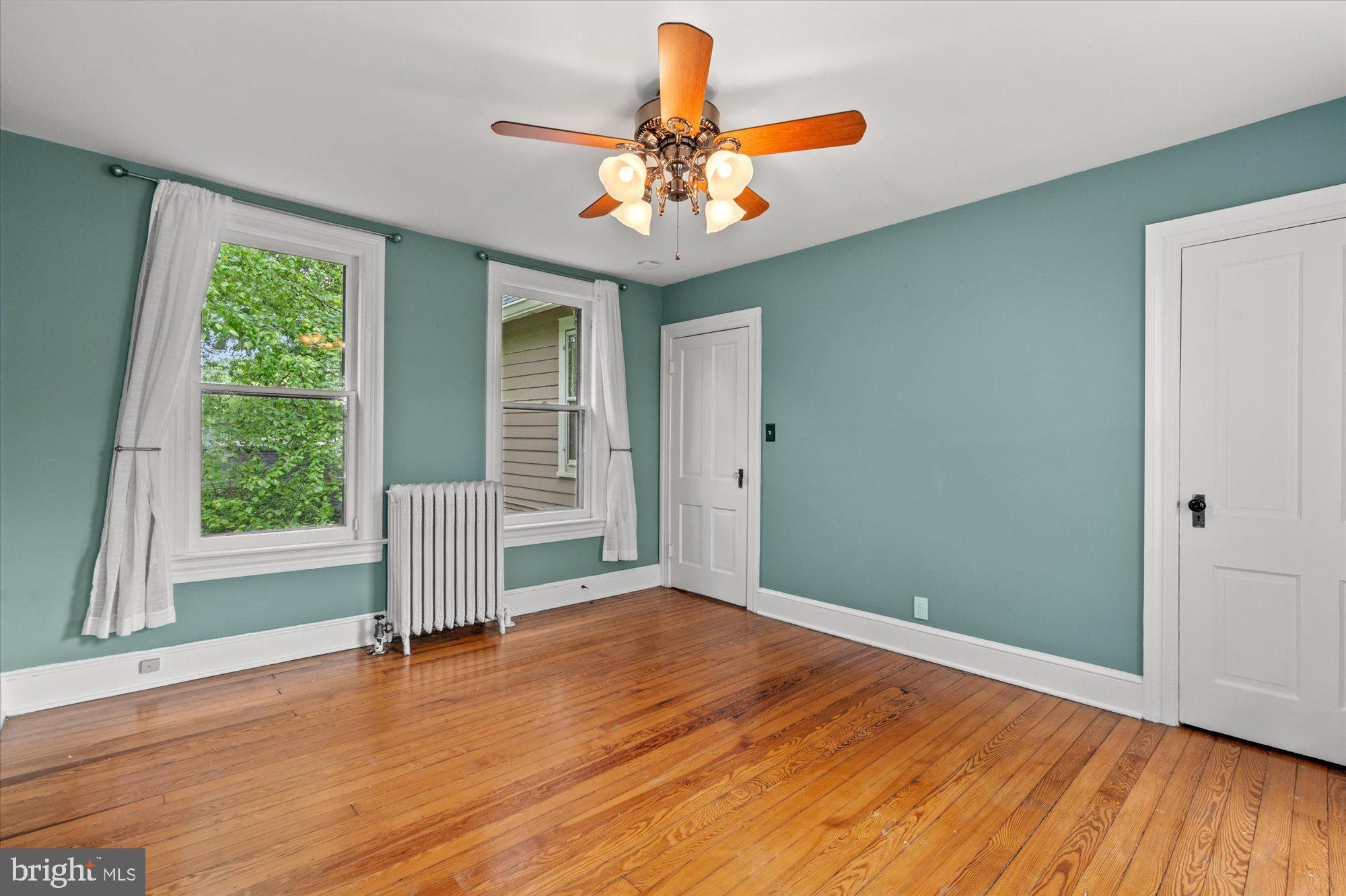 BERKSHIRE OAKWOOD - Residential