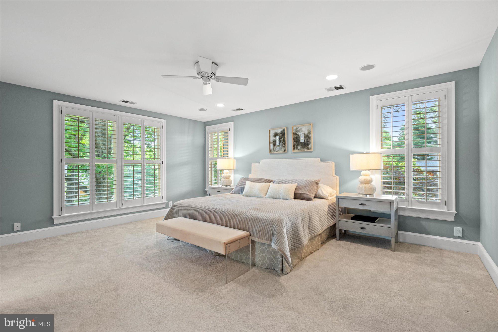 BERKSHIRE OAKWOOD - Residential