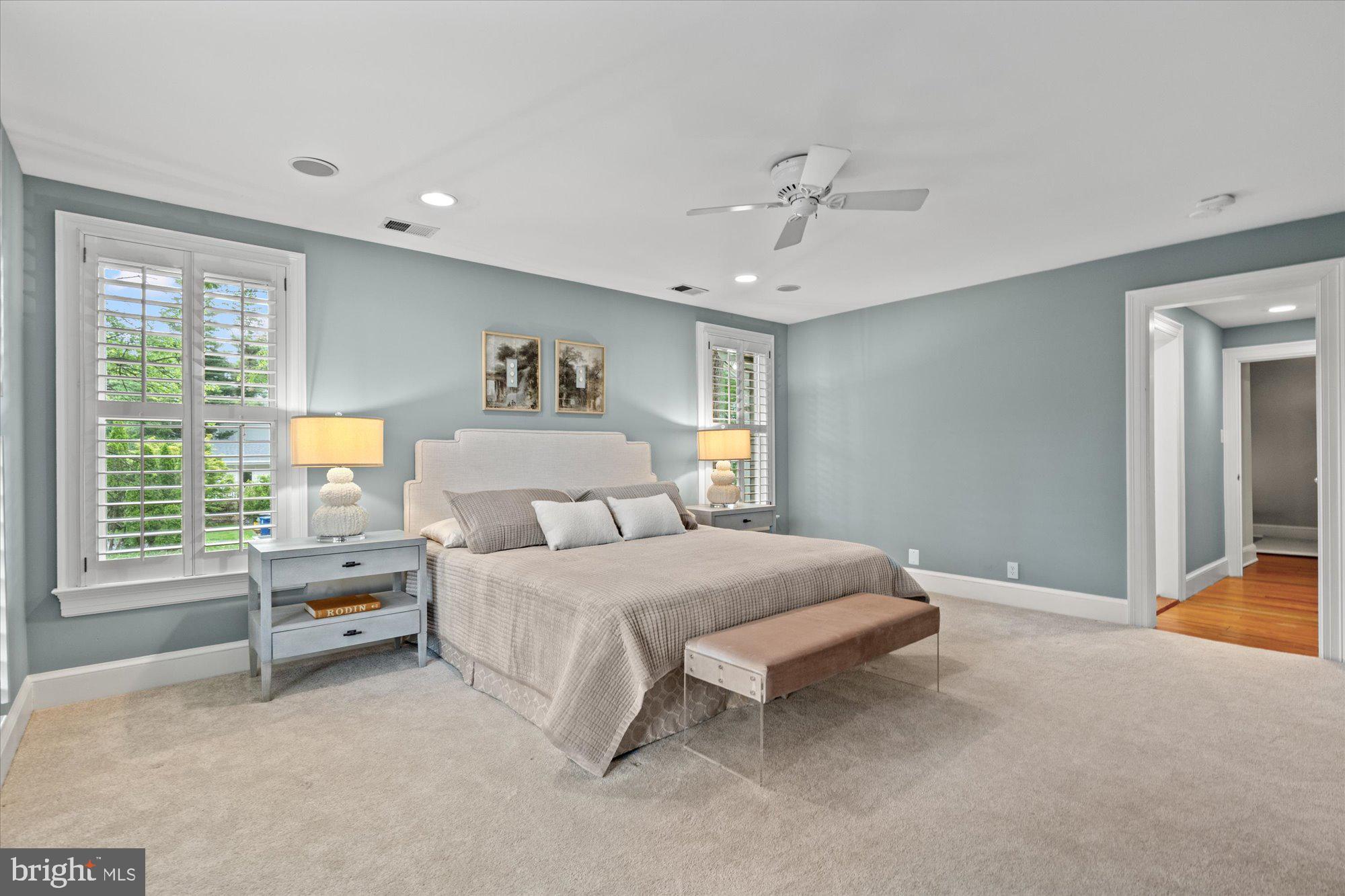 BERKSHIRE OAKWOOD - Residential