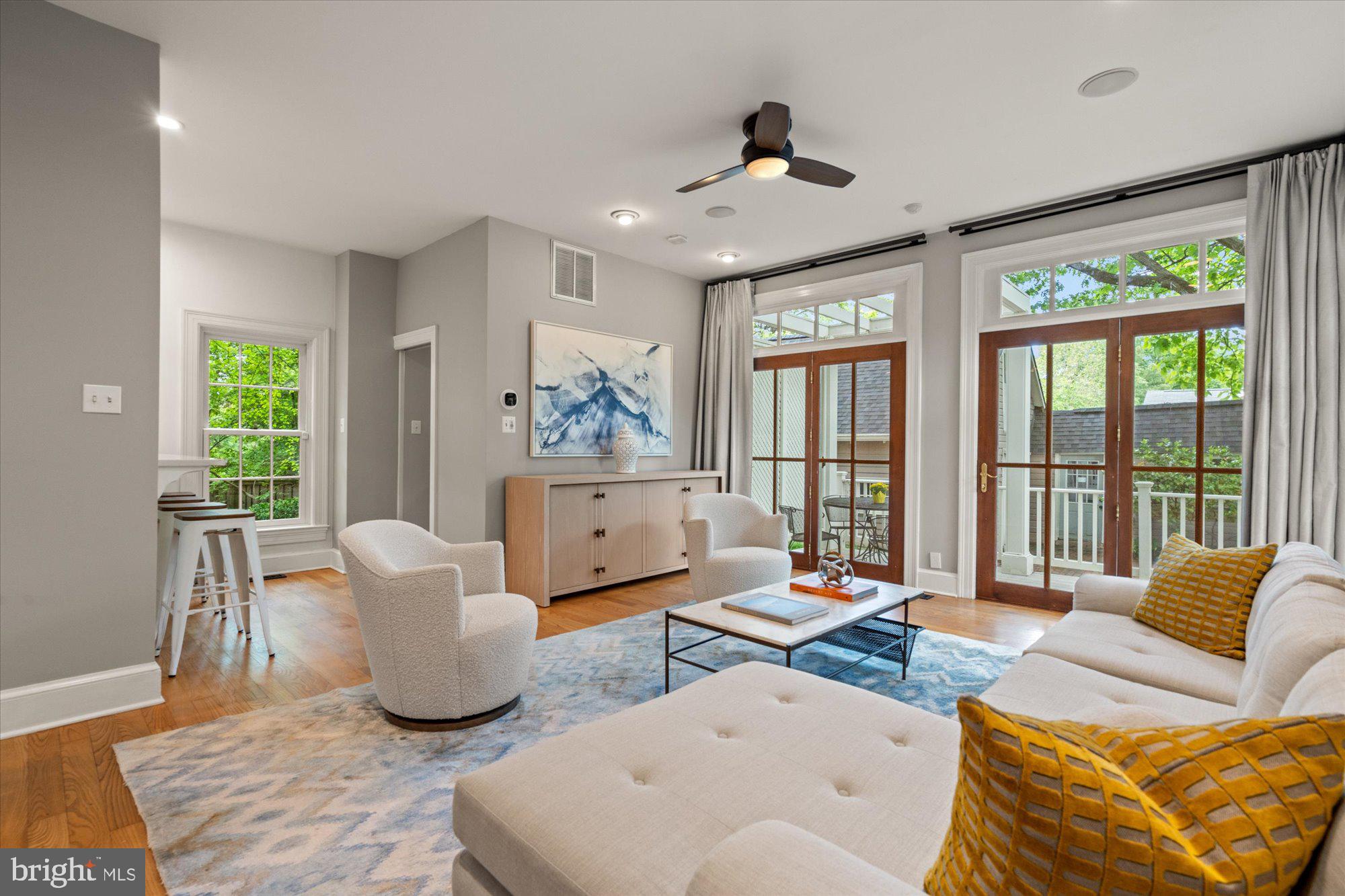 BERKSHIRE OAKWOOD - Residential