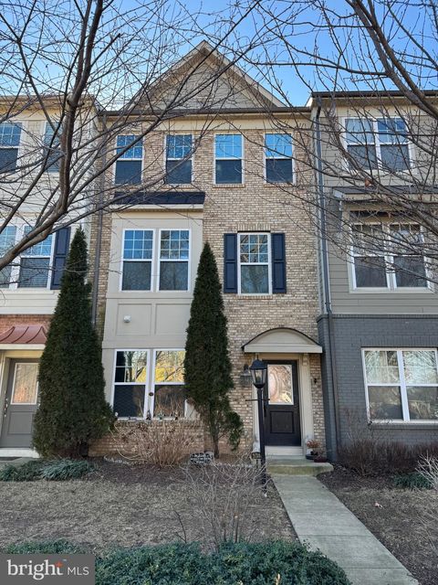 43985 EASTGATE VIEW DRIVE CHANTILLY VA 20152