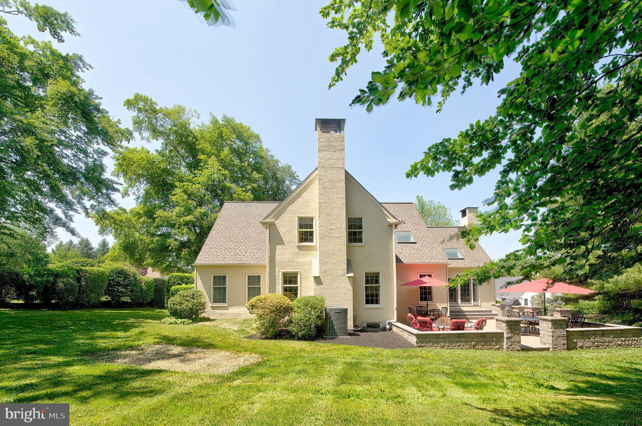 FOX CHAPEL - Residential