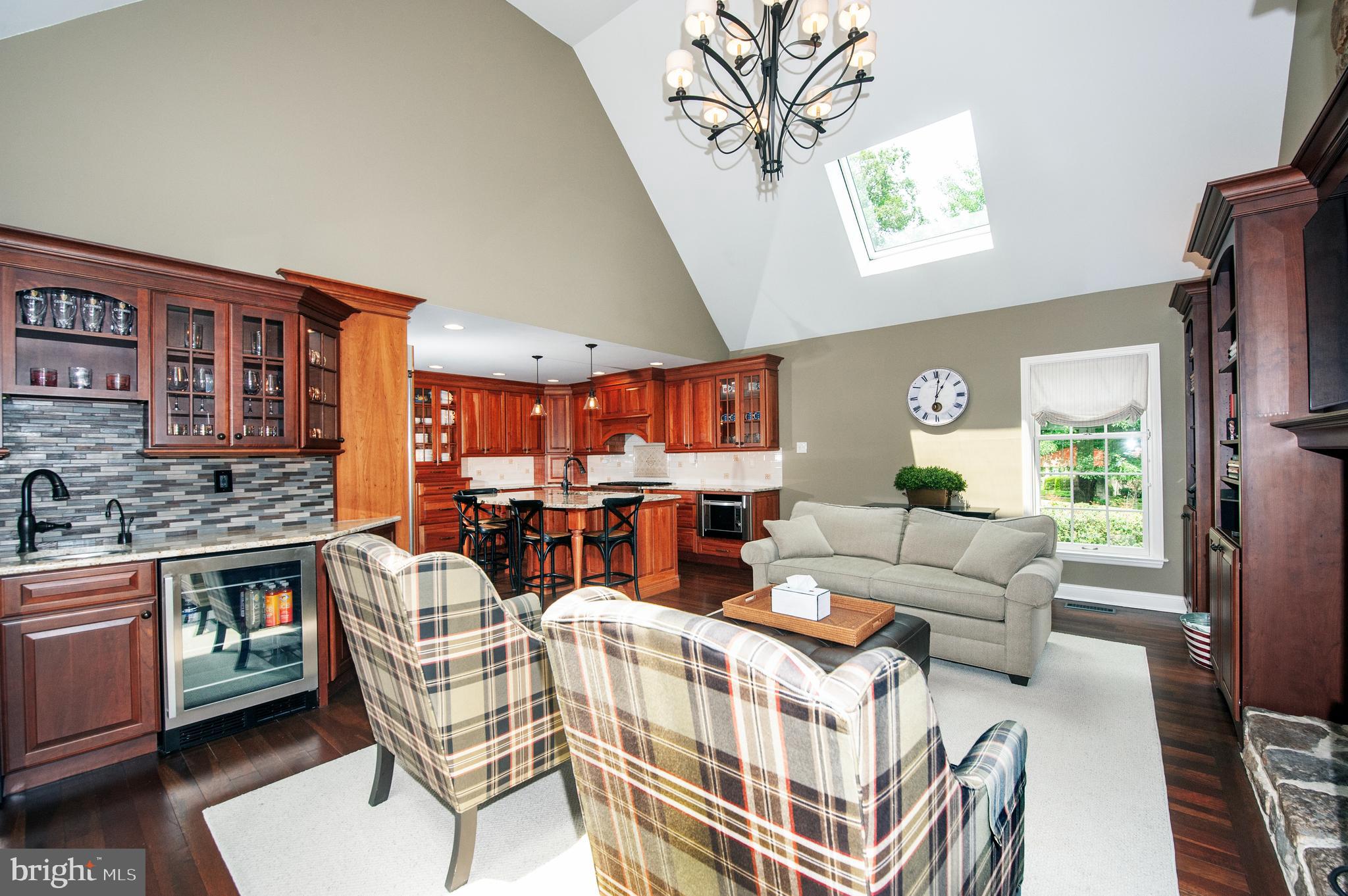 FOX CHAPEL - Residential