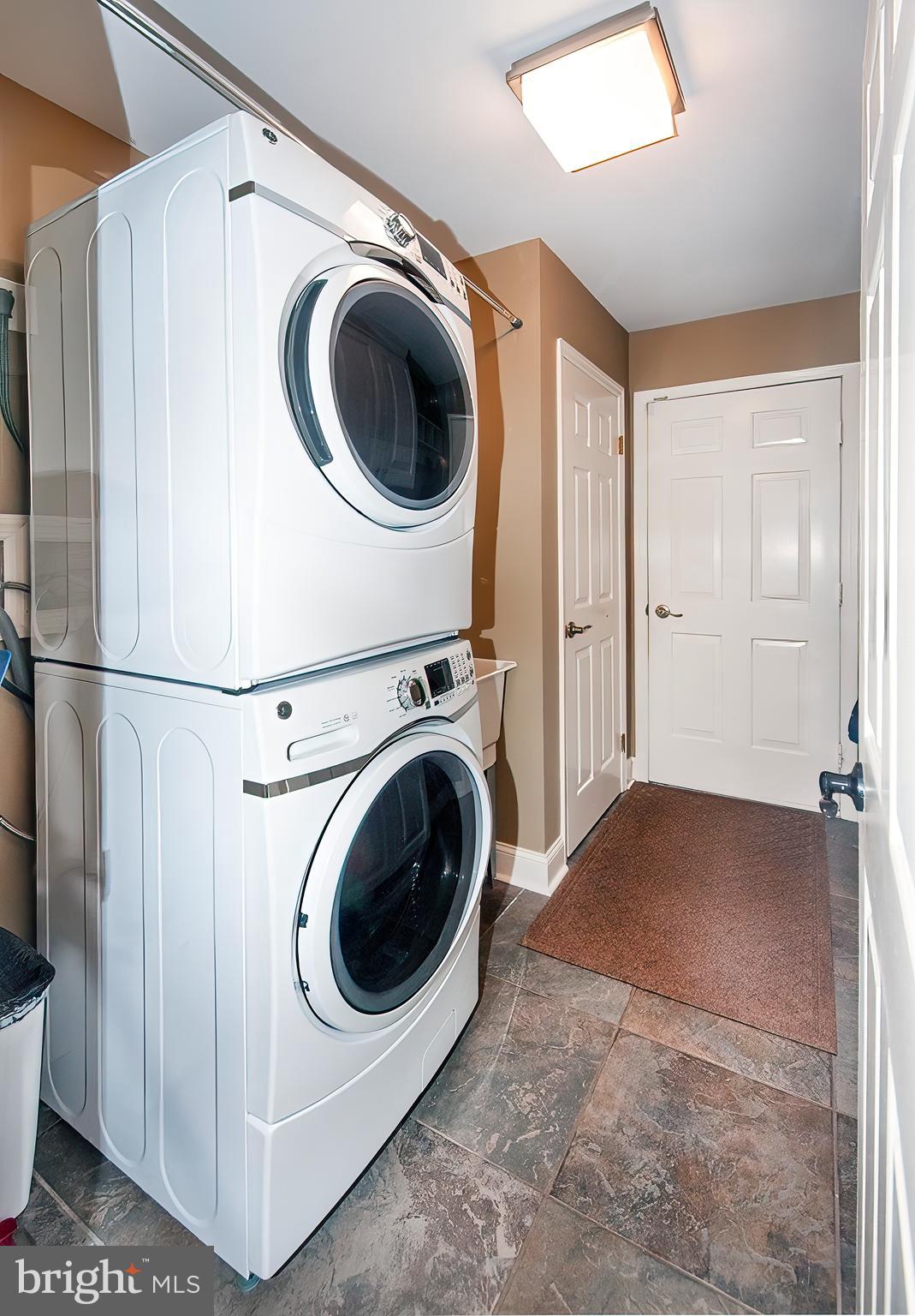 FOX CHAPEL - Residential