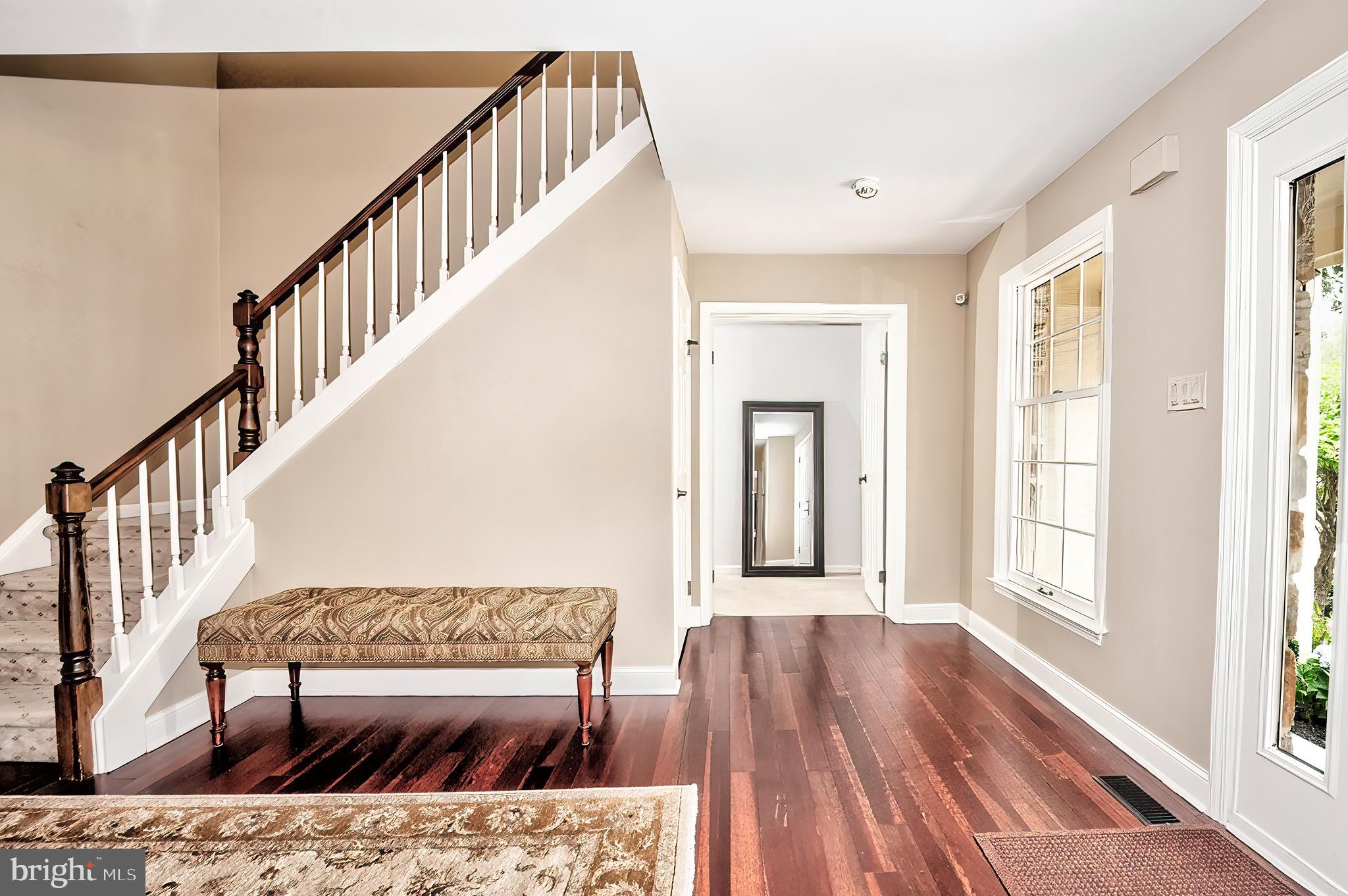 FOX CHAPEL - Residential