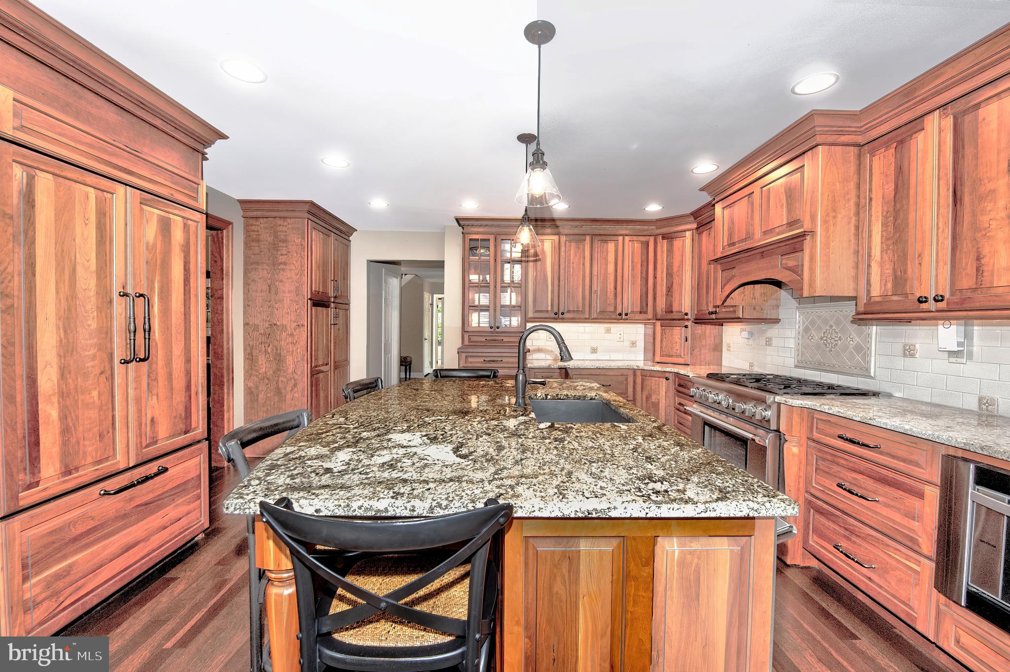 FOX CHAPEL - Residential