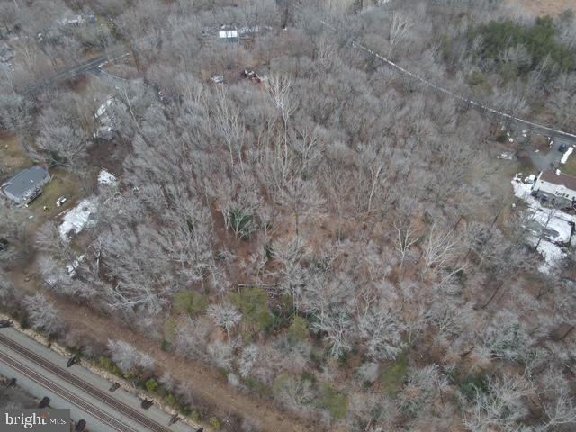 NONE AVAILABLE - Land