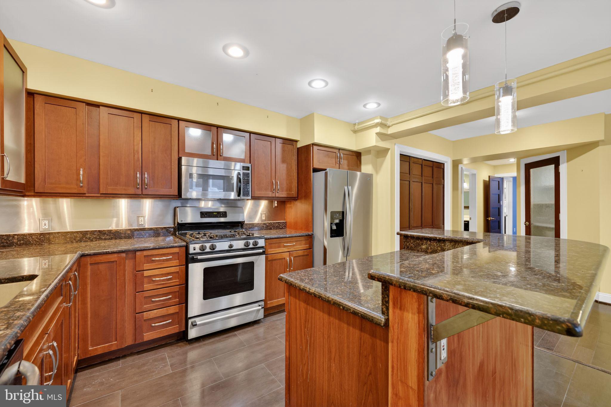 OLD CITY - Residential