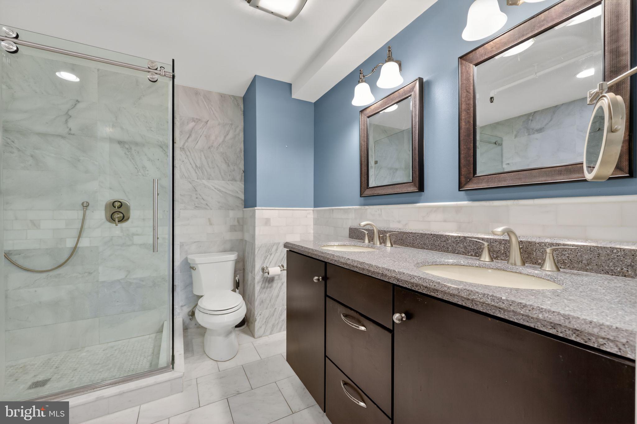 OLD CITY - Residential