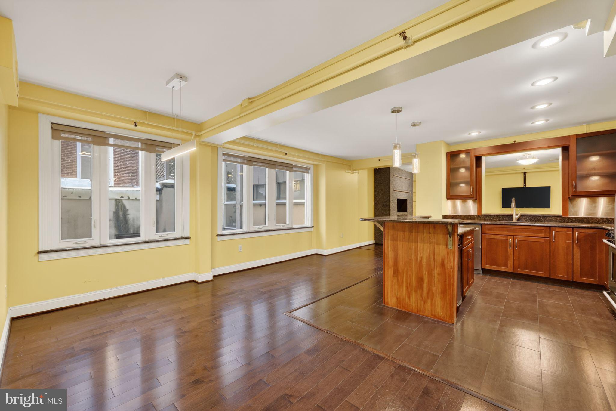 OLD CITY - Residential