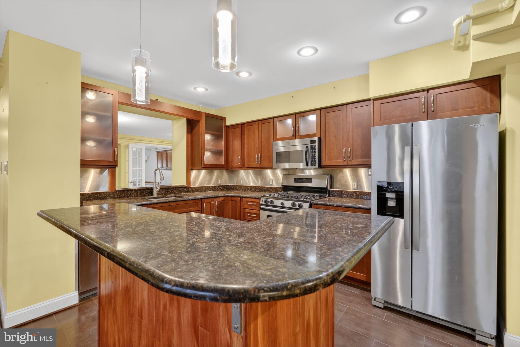 OLD CITY - Residential