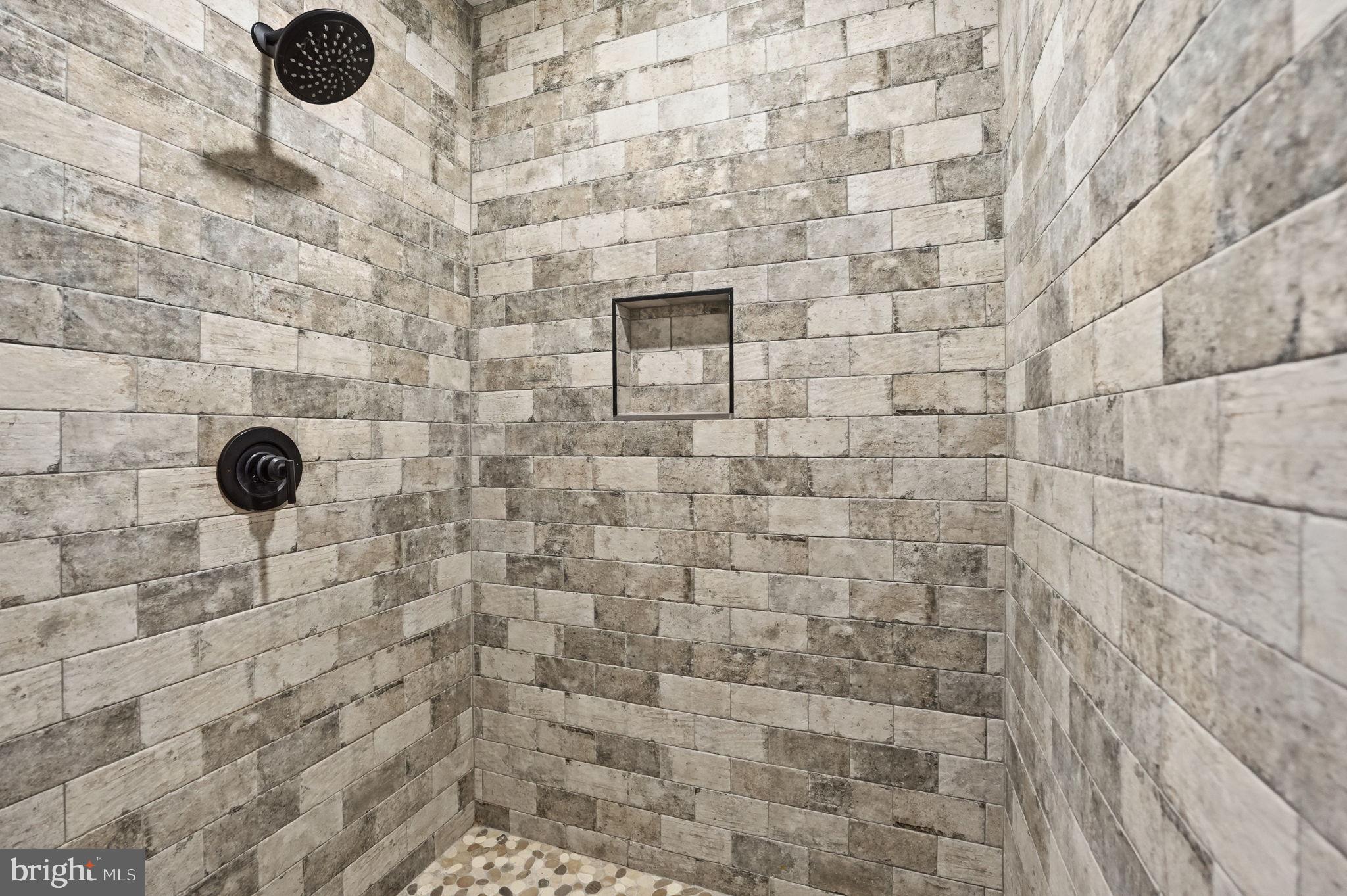 FAWN LAKE - Residential