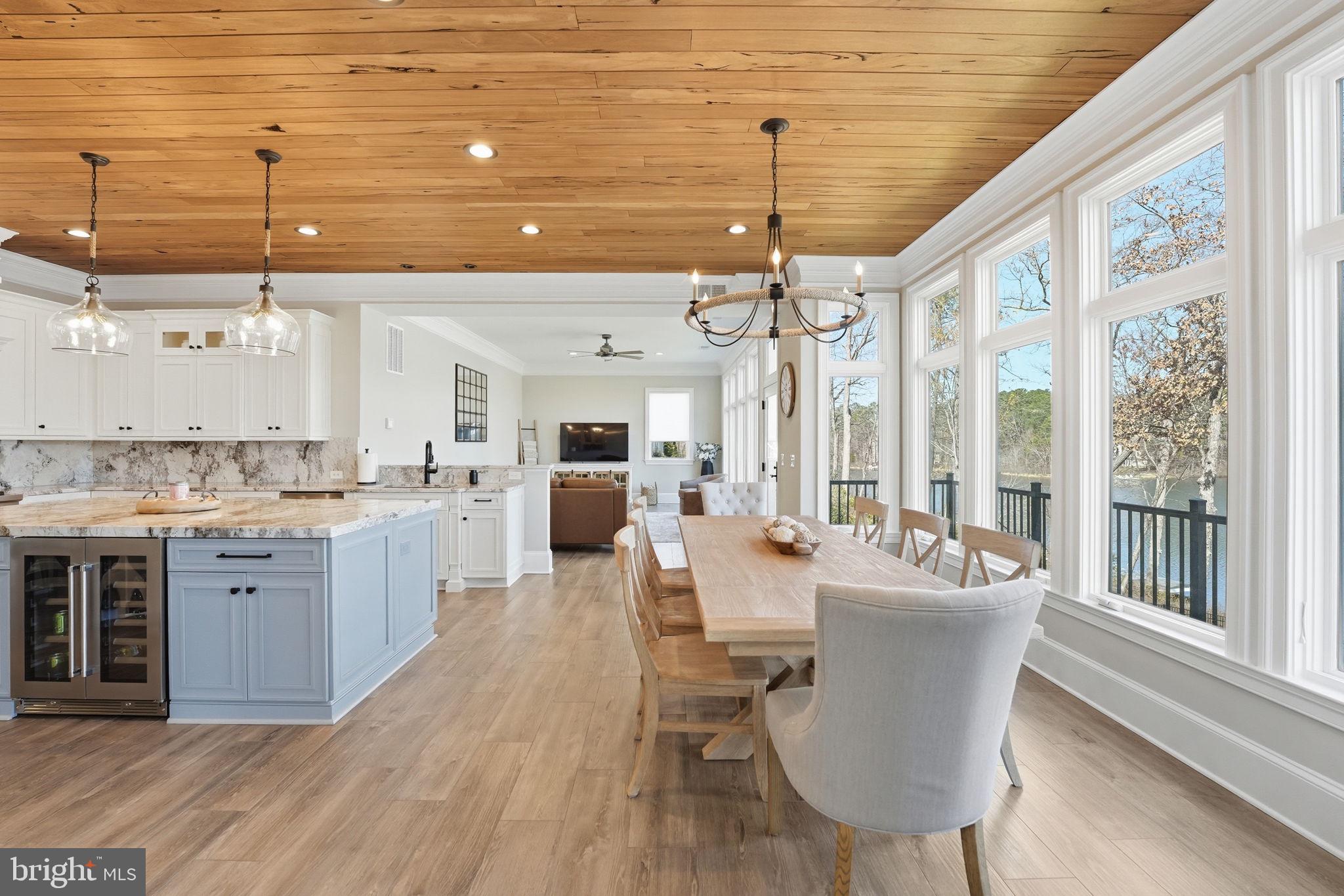 FAWN LAKE - Residential