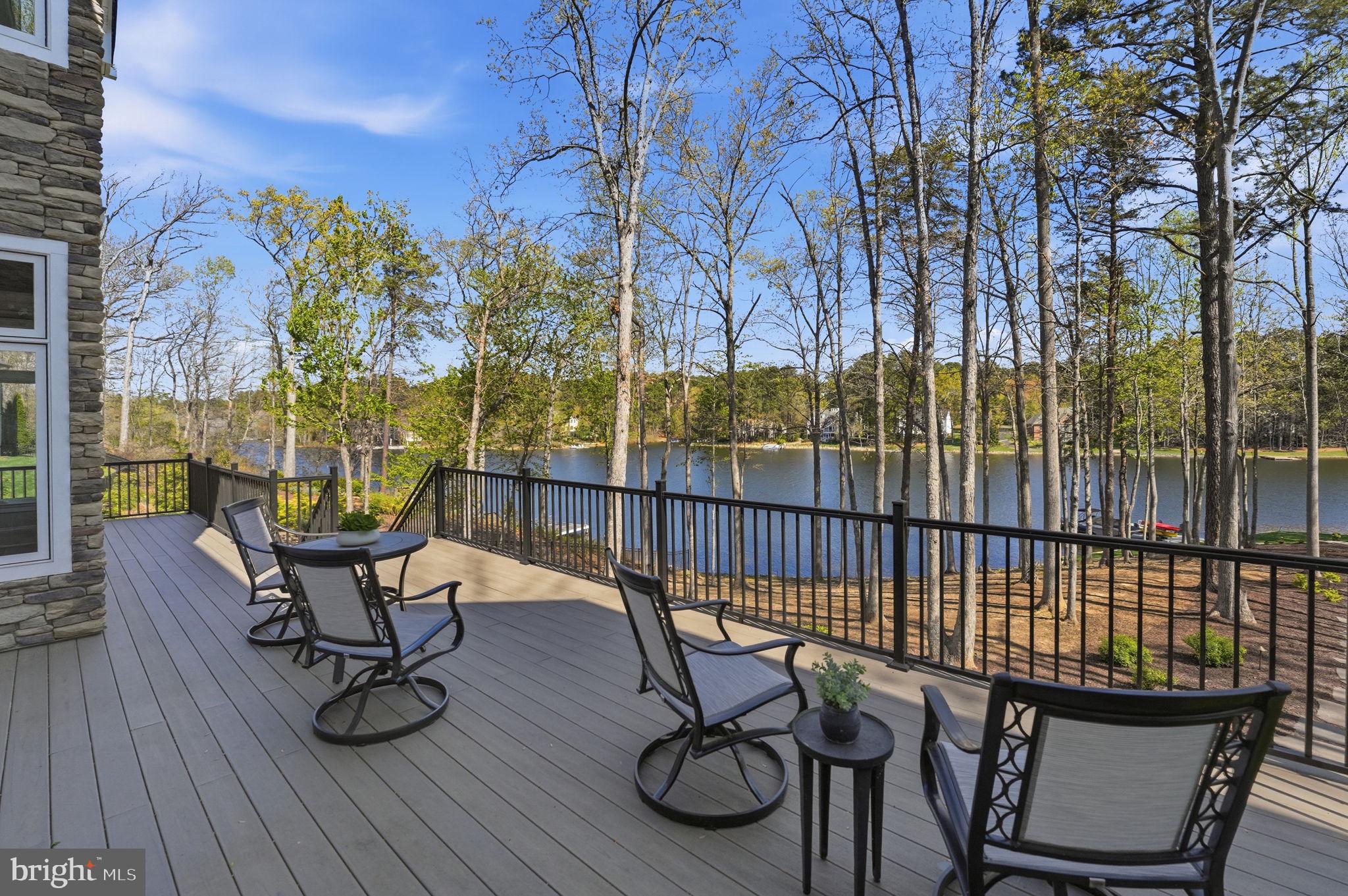 FAWN LAKE - Residential