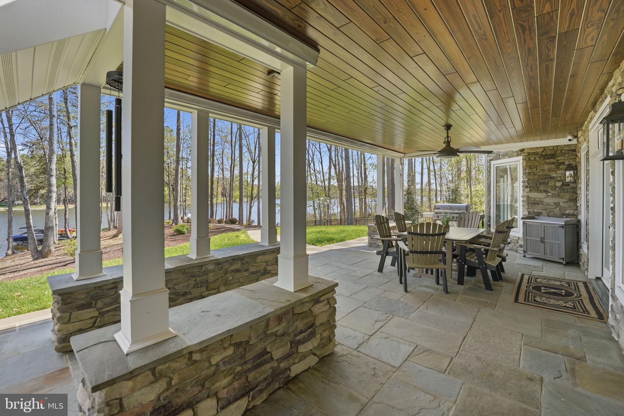 FAWN LAKE - Residential