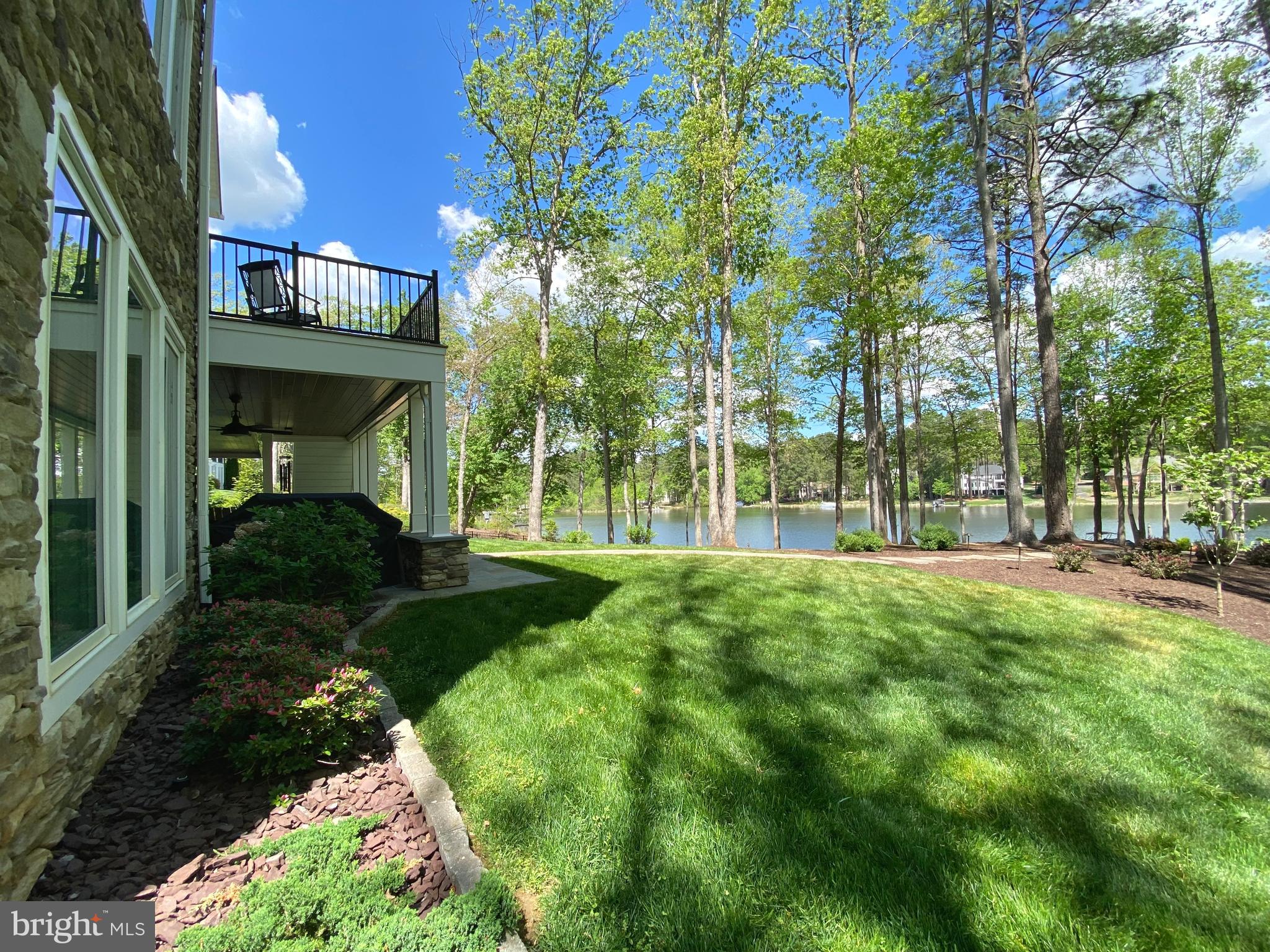 FAWN LAKE - Residential