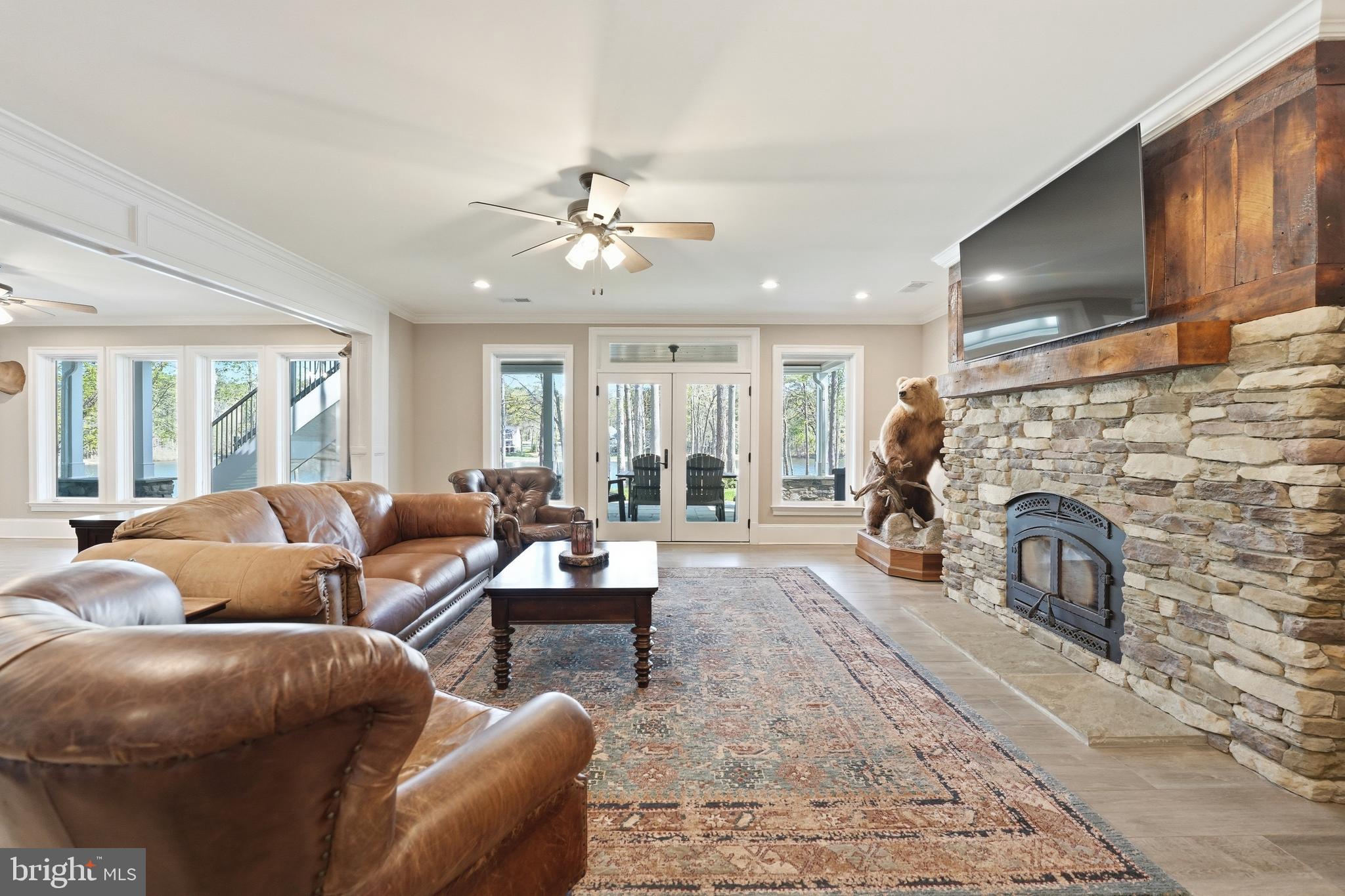 FAWN LAKE - Residential