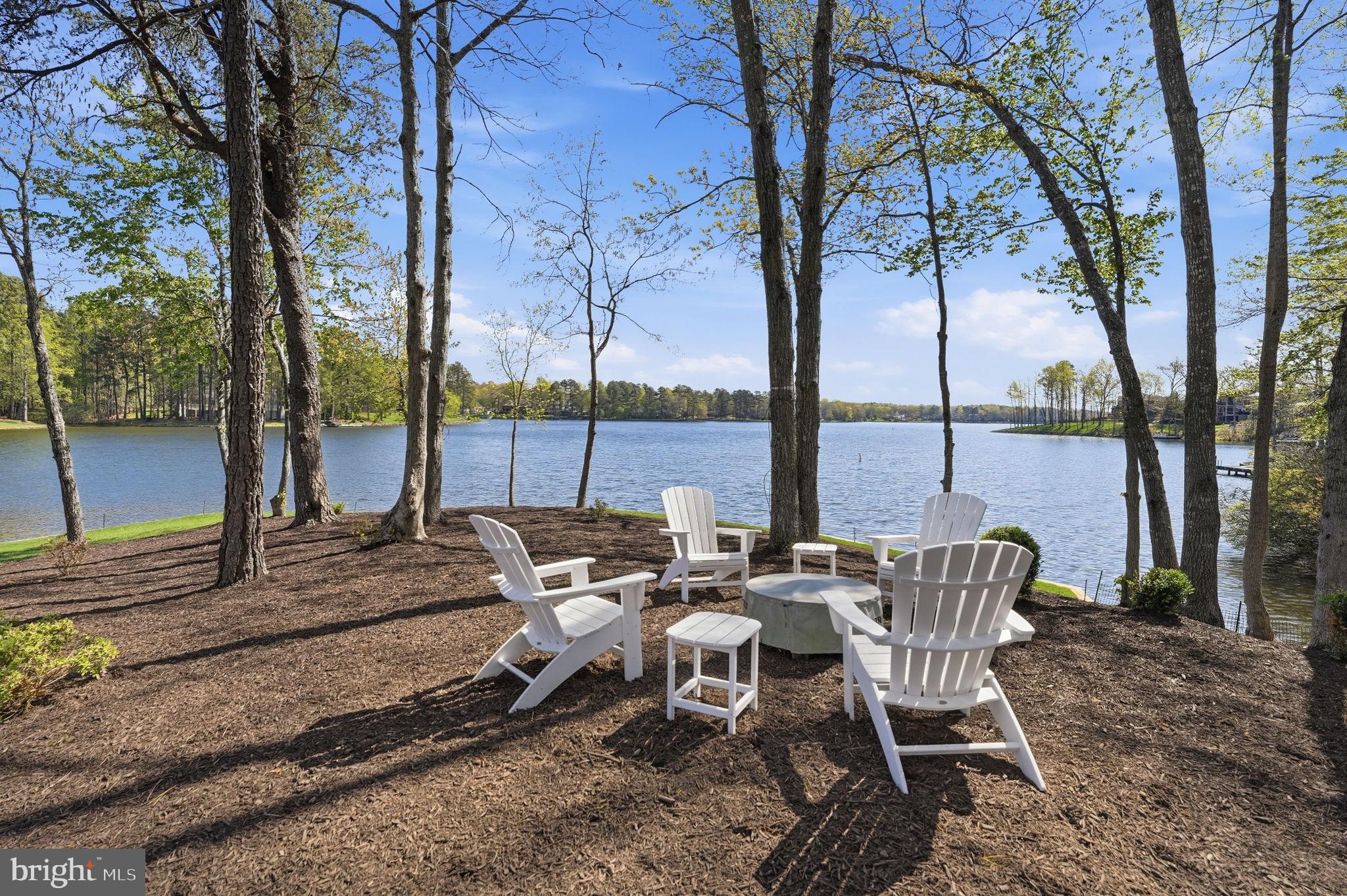 FAWN LAKE - Residential