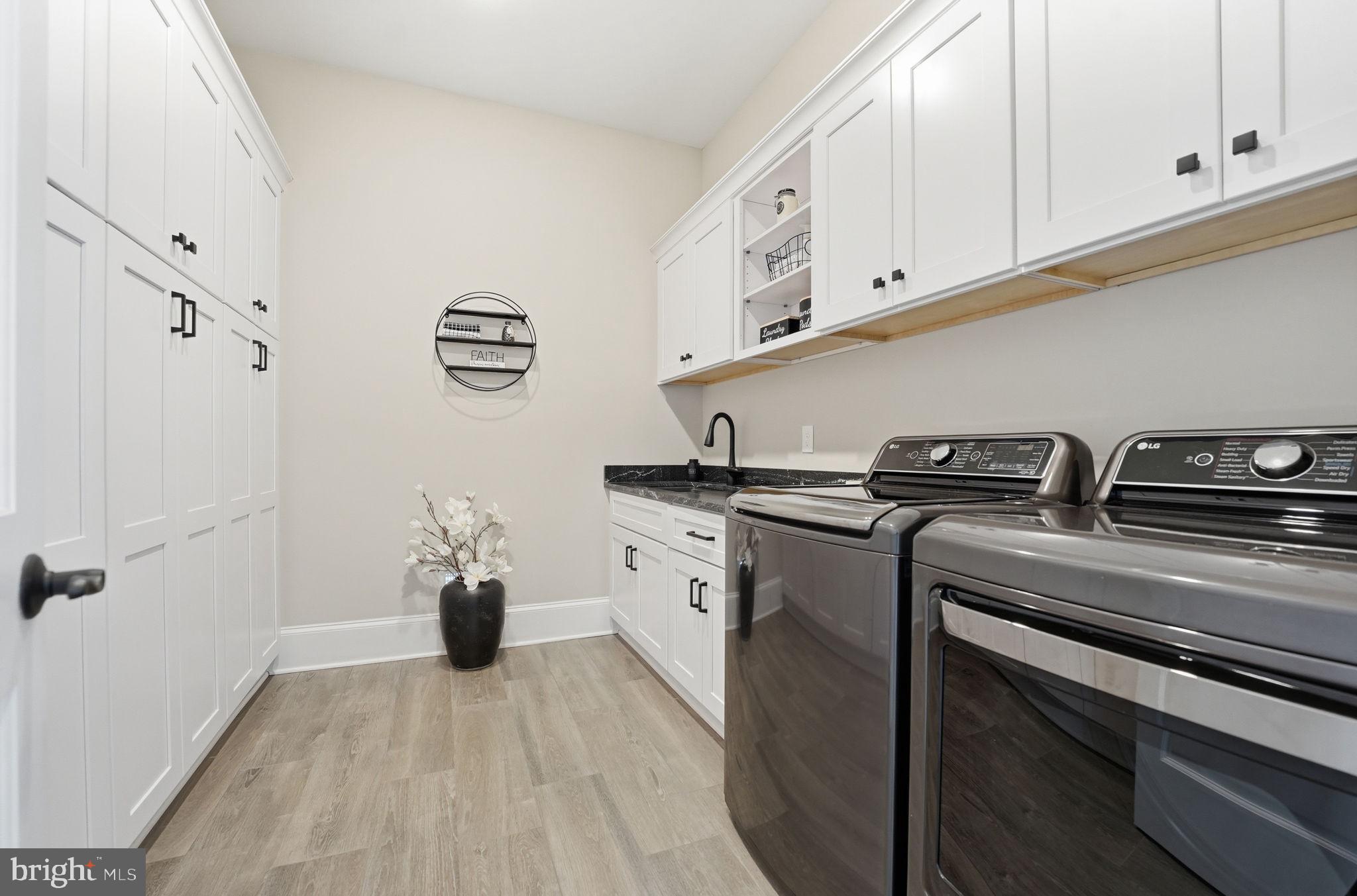 FAWN LAKE - Residential