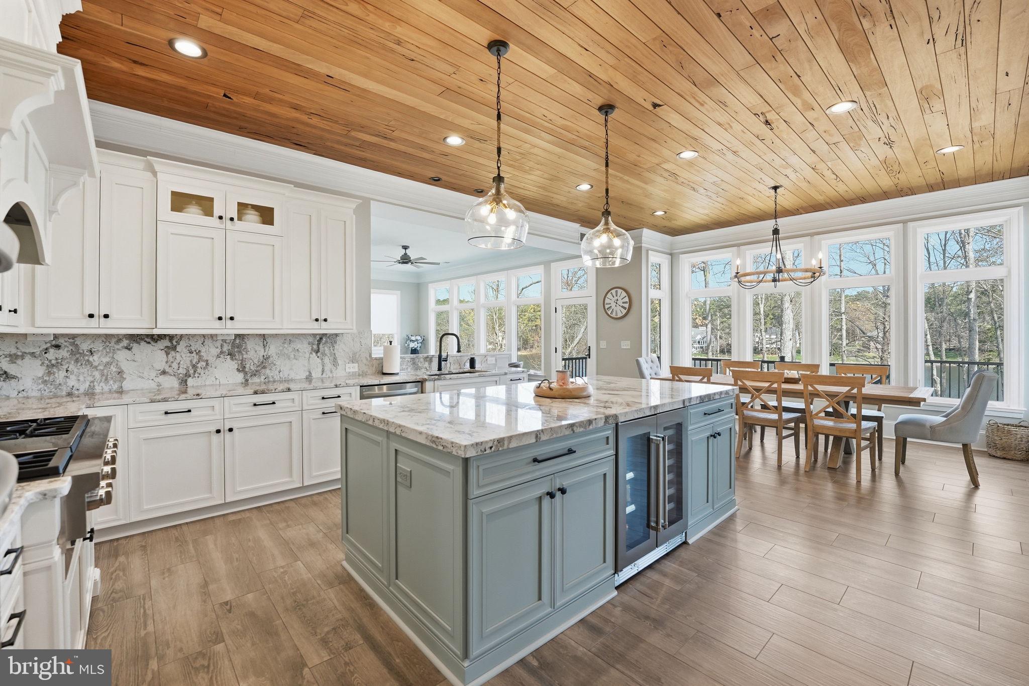 FAWN LAKE - Residential