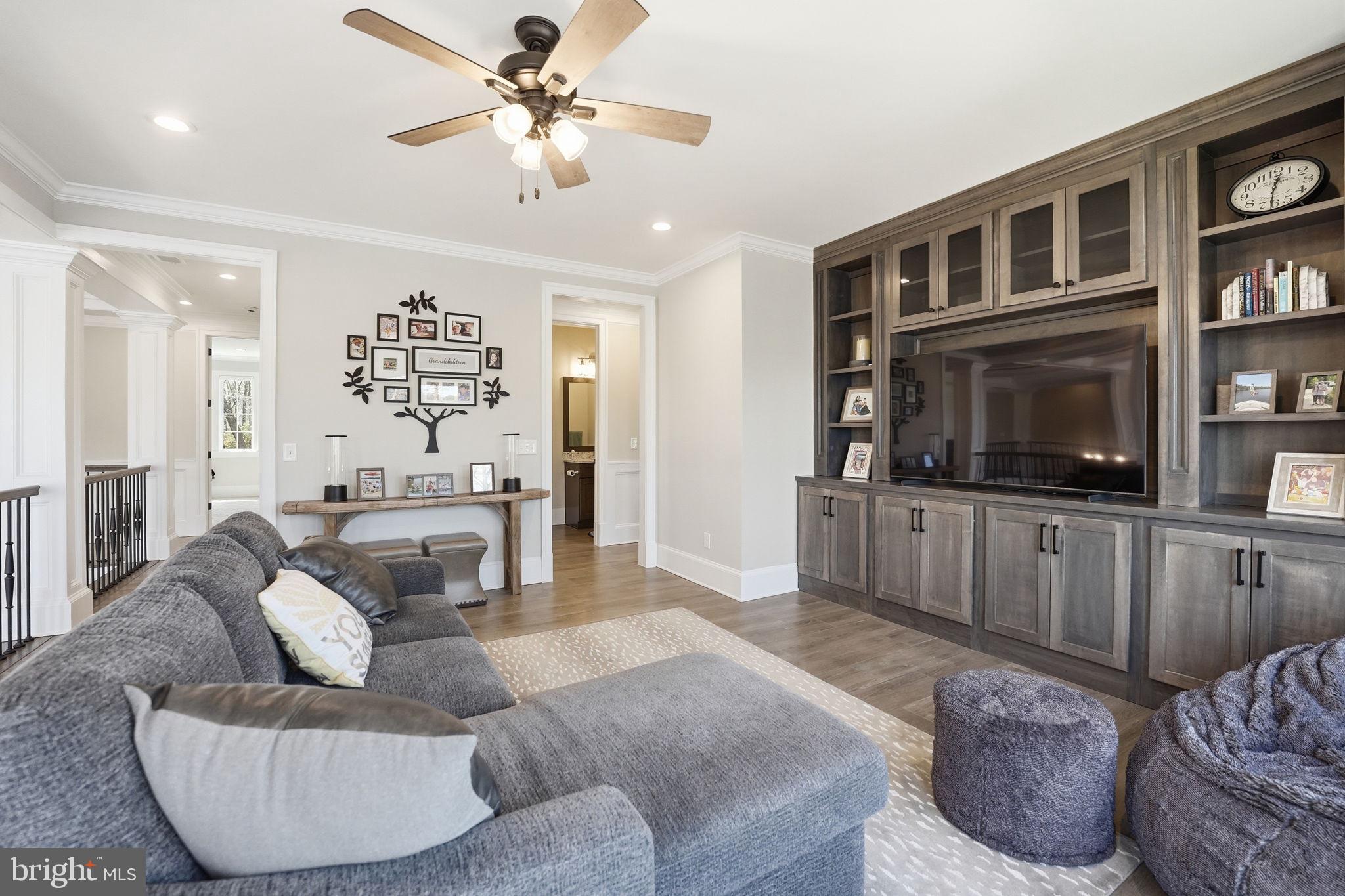 FAWN LAKE - Residential