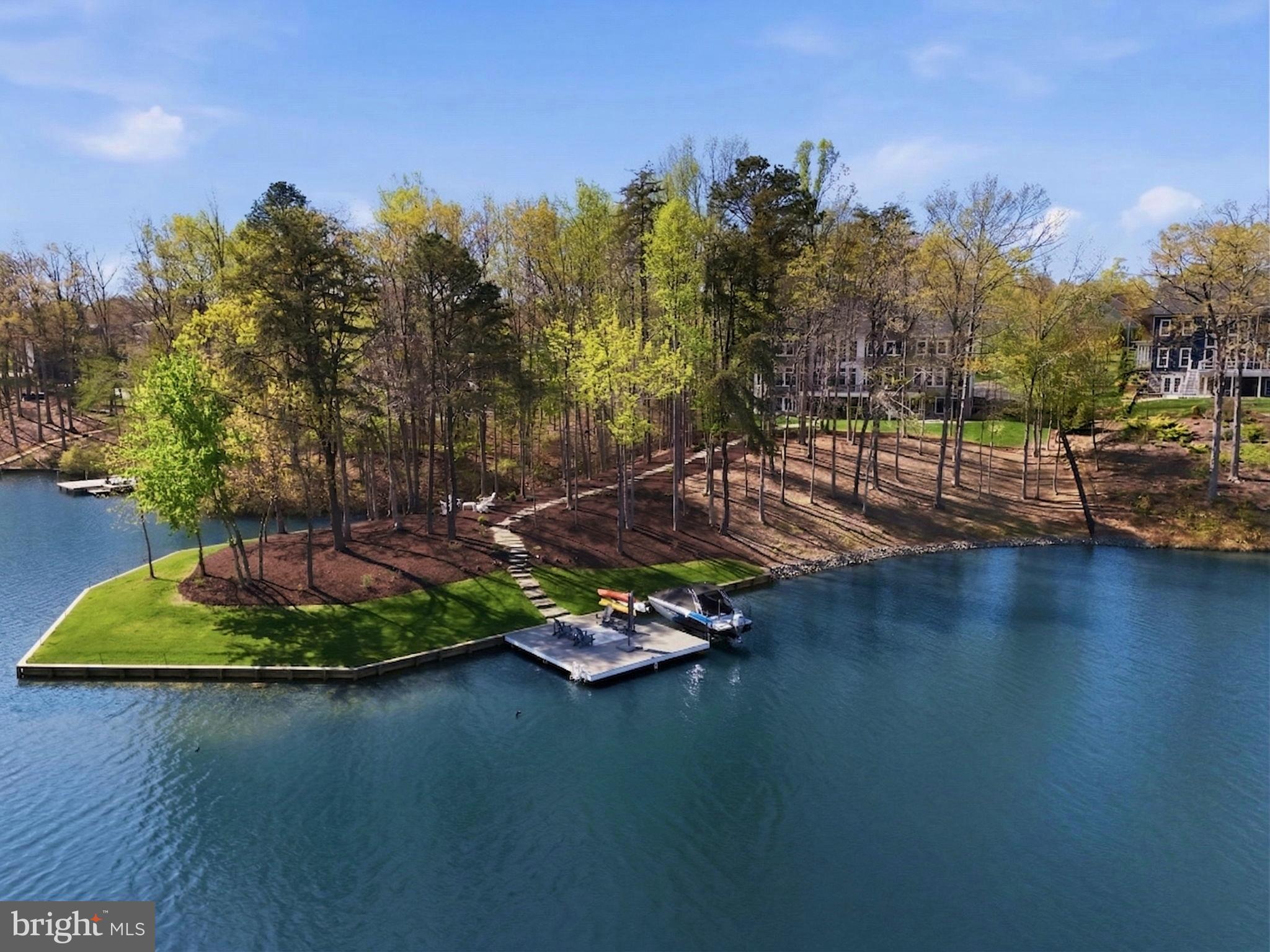 FAWN LAKE - Residential