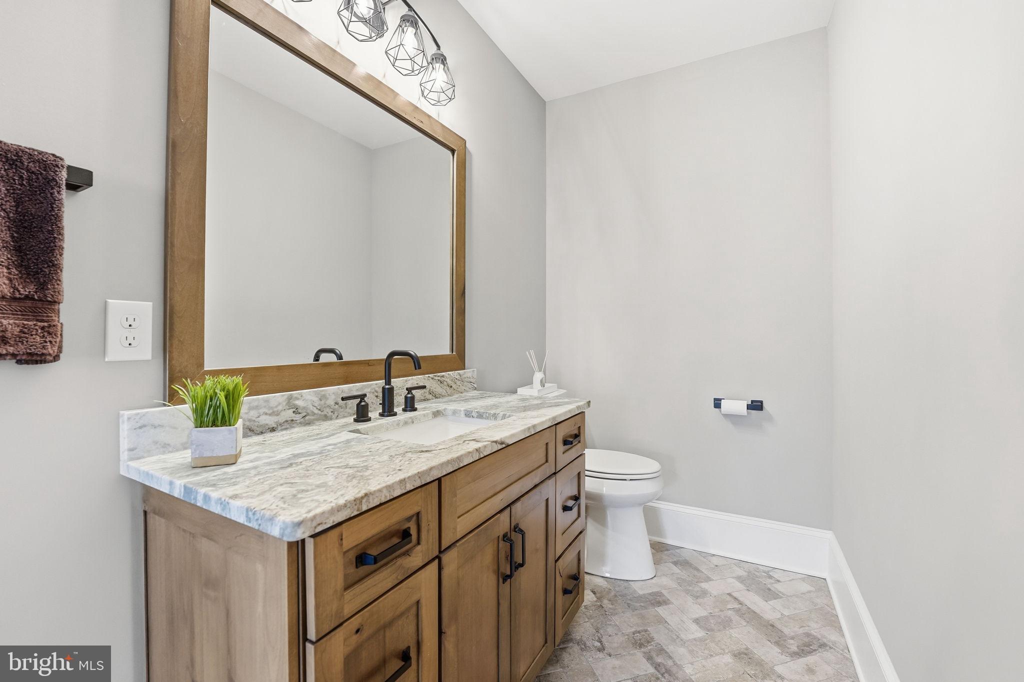 FAWN LAKE - Residential