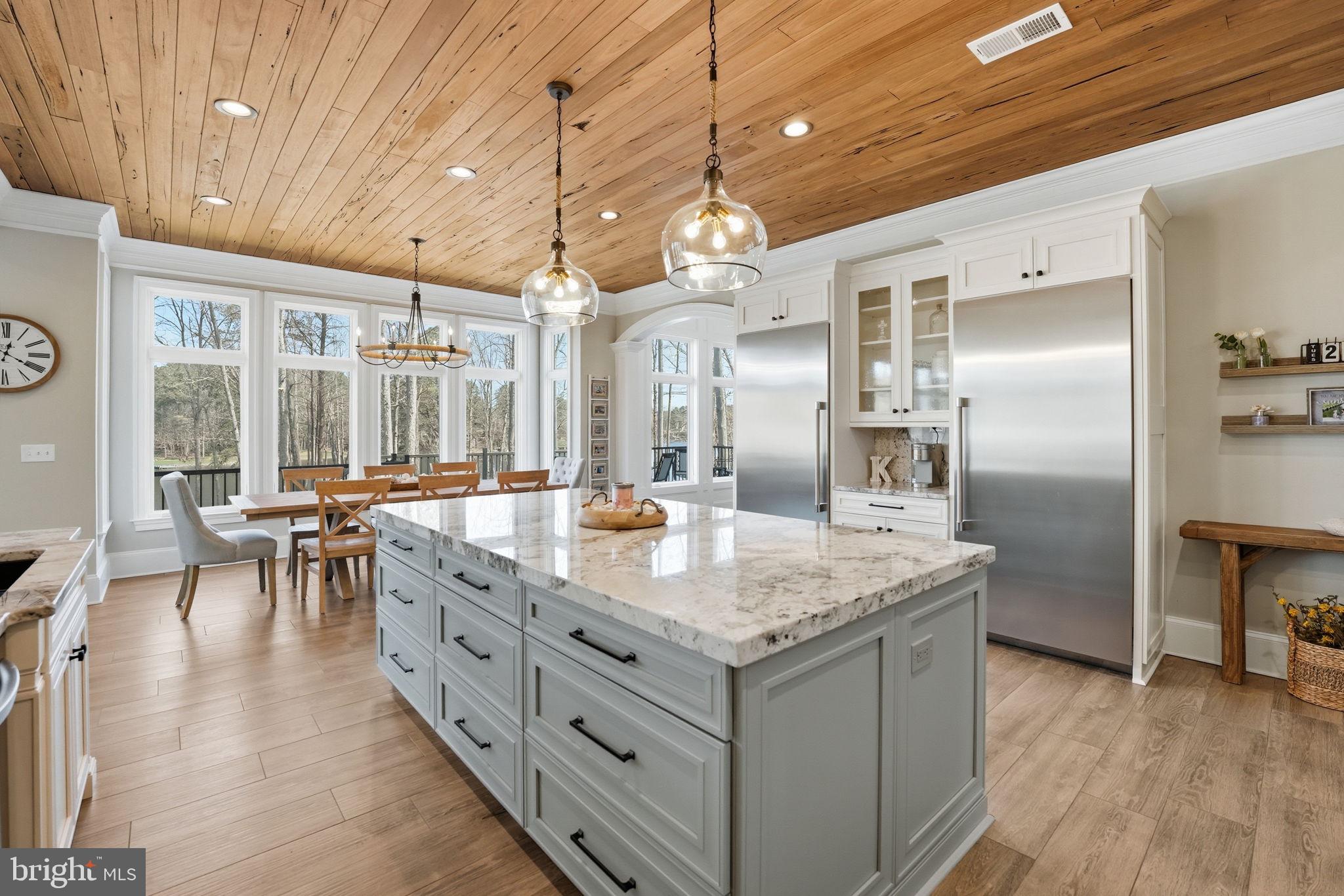 FAWN LAKE - Residential