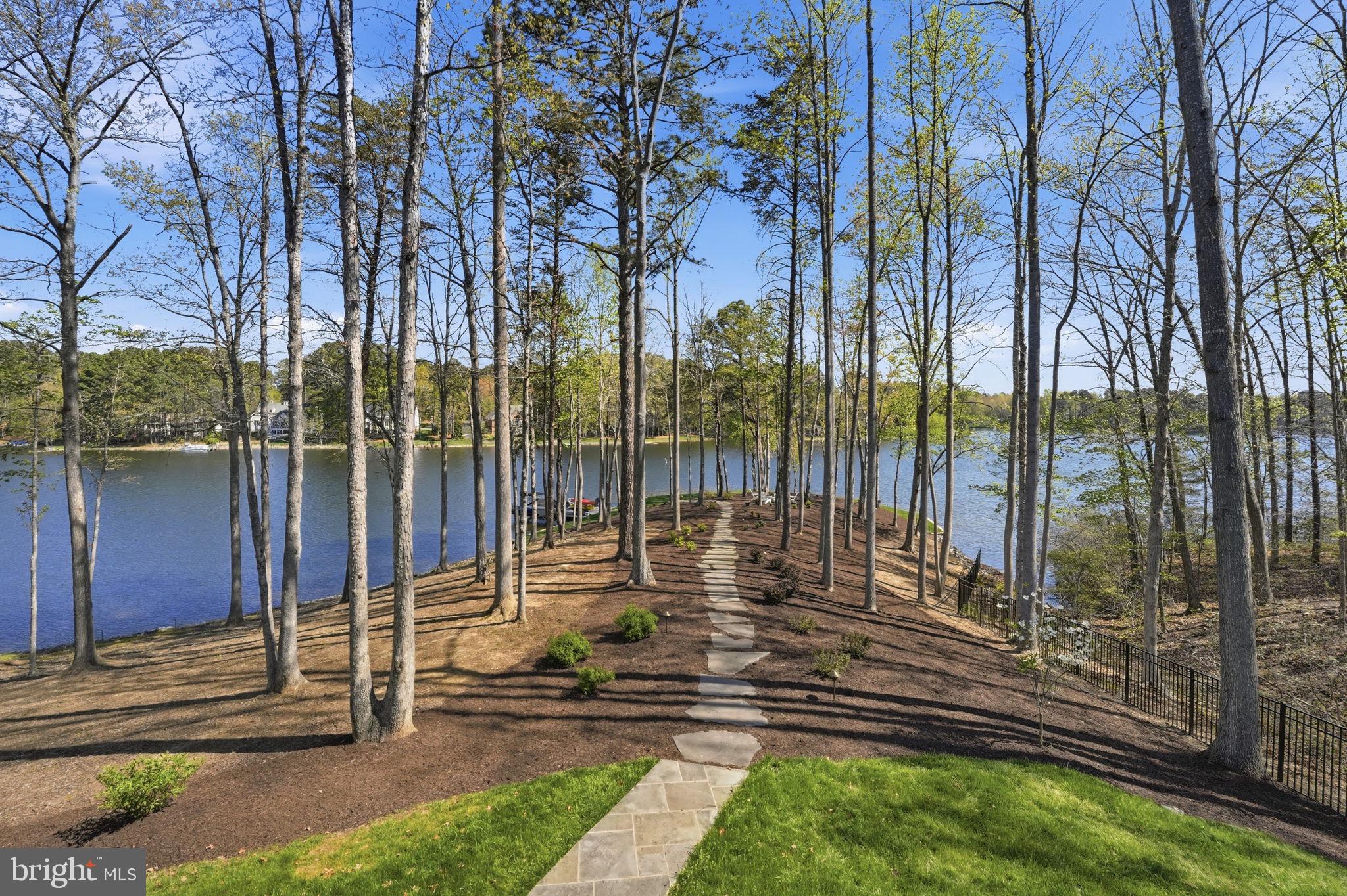 FAWN LAKE - Residential