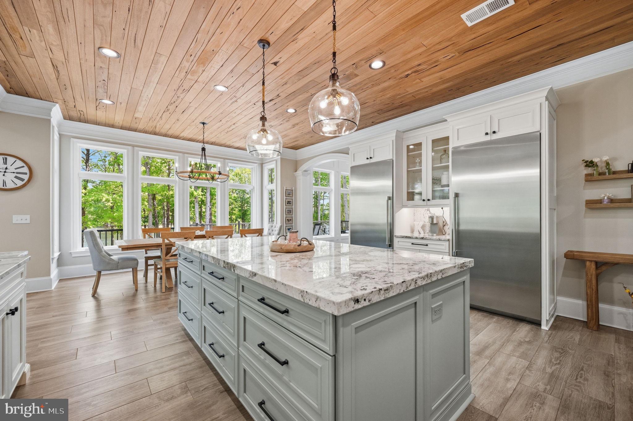 FAWN LAKE - Residential