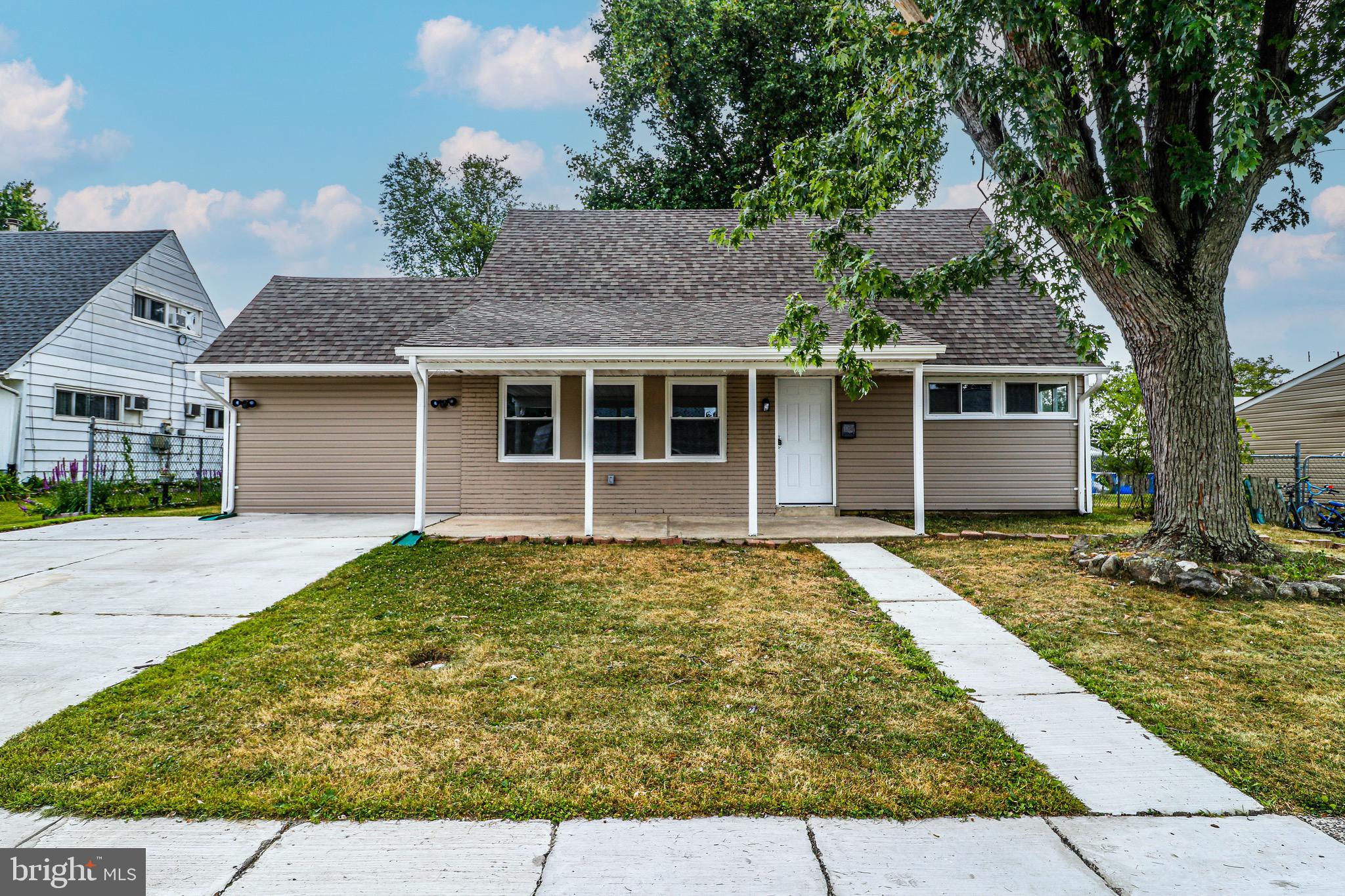 INDIAN CREEK - Residential Lease