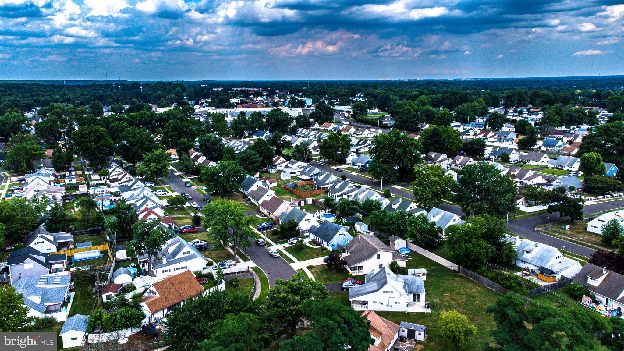 INDIAN CREEK - Residential Lease