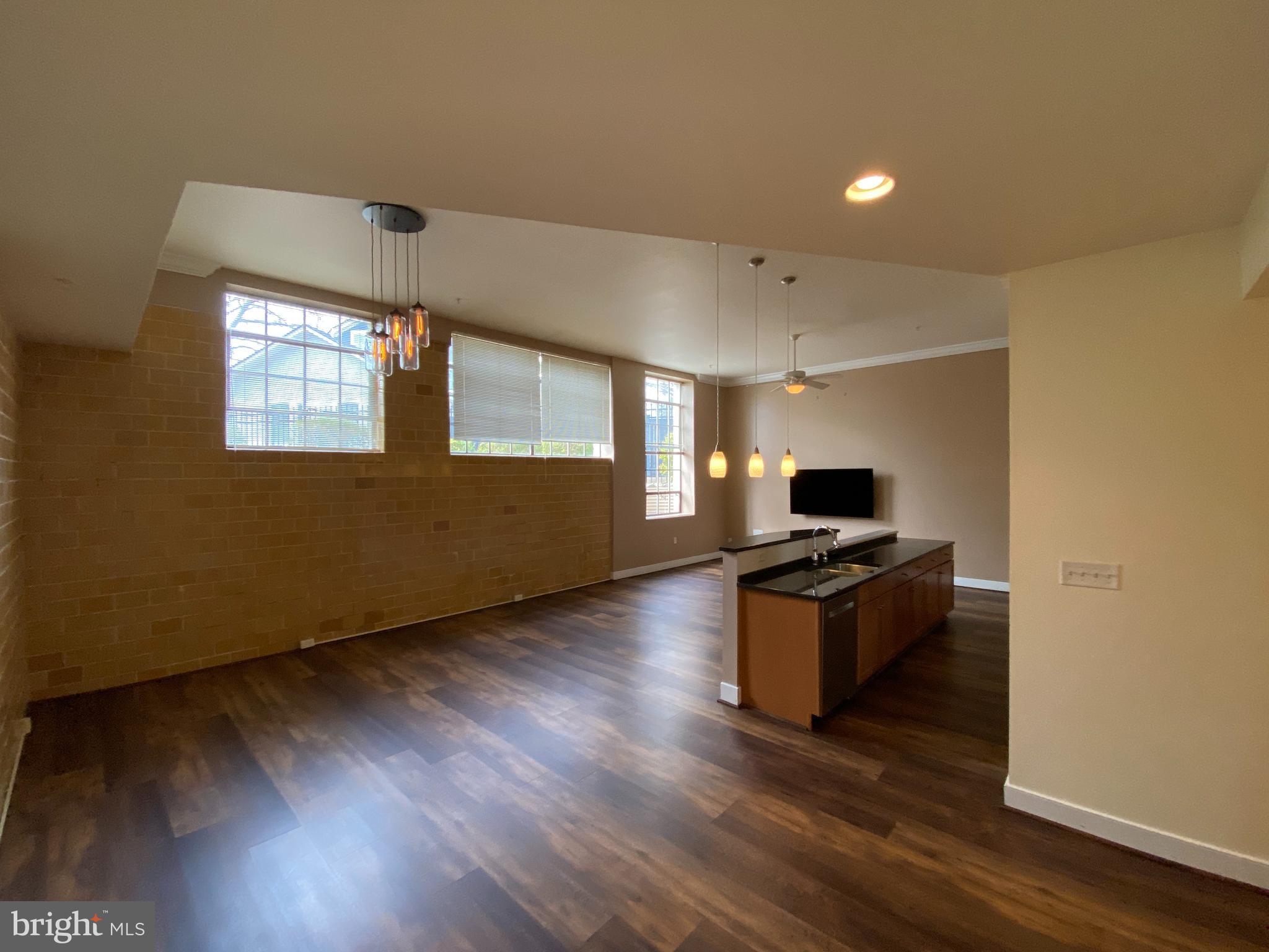 MAURY COMMONS - Residential Lease