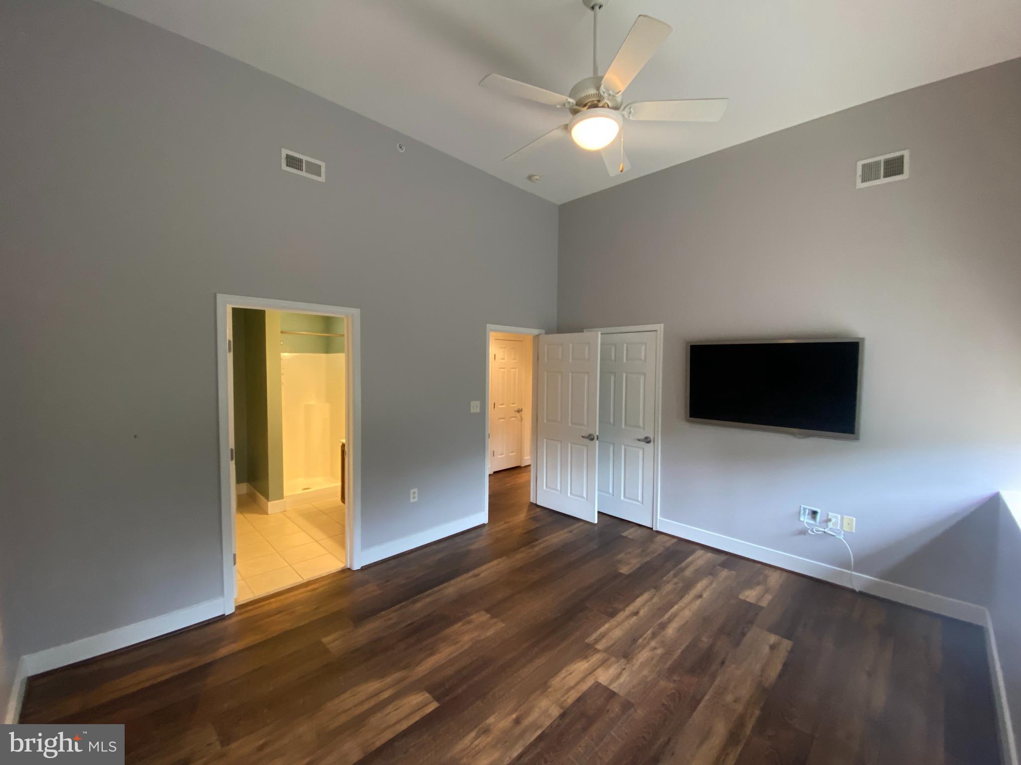 MAURY COMMONS - Residential Lease