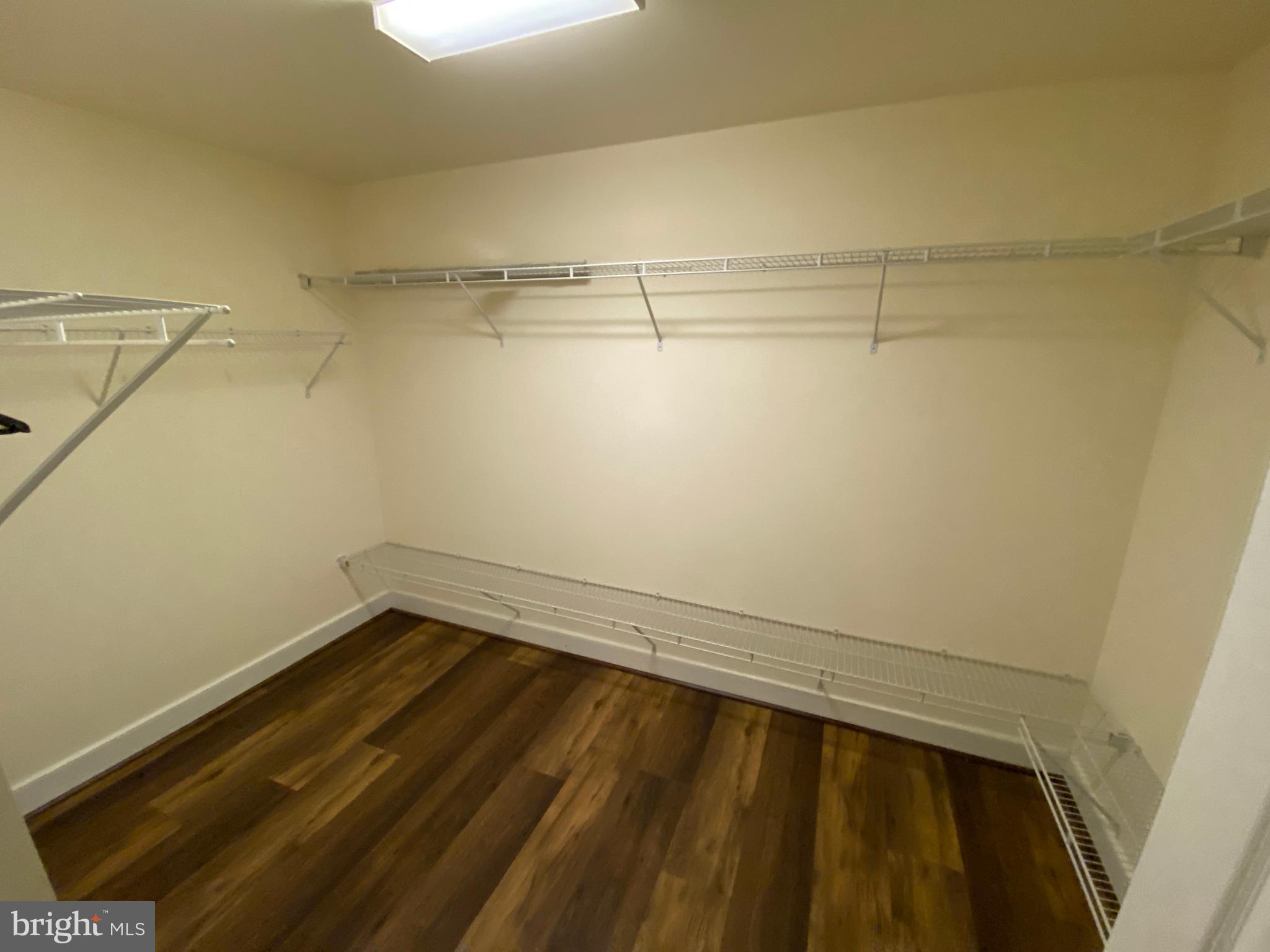 MAURY COMMONS - Residential Lease