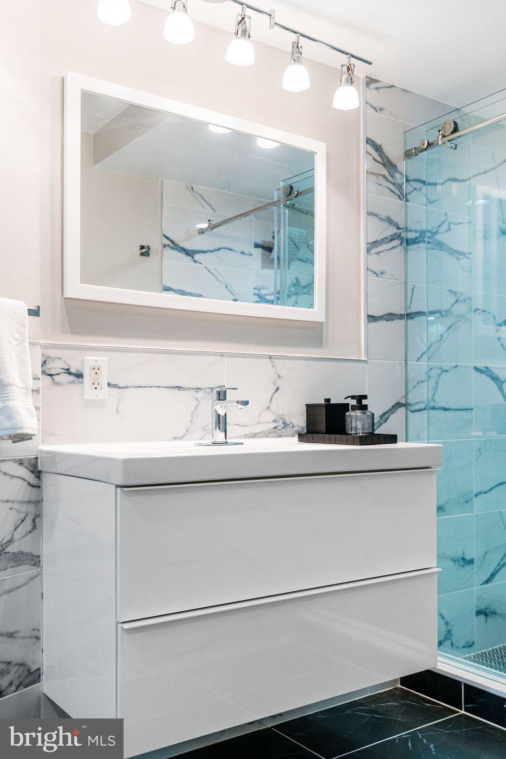 NORTHERN LIBERTIES - Residential Lease